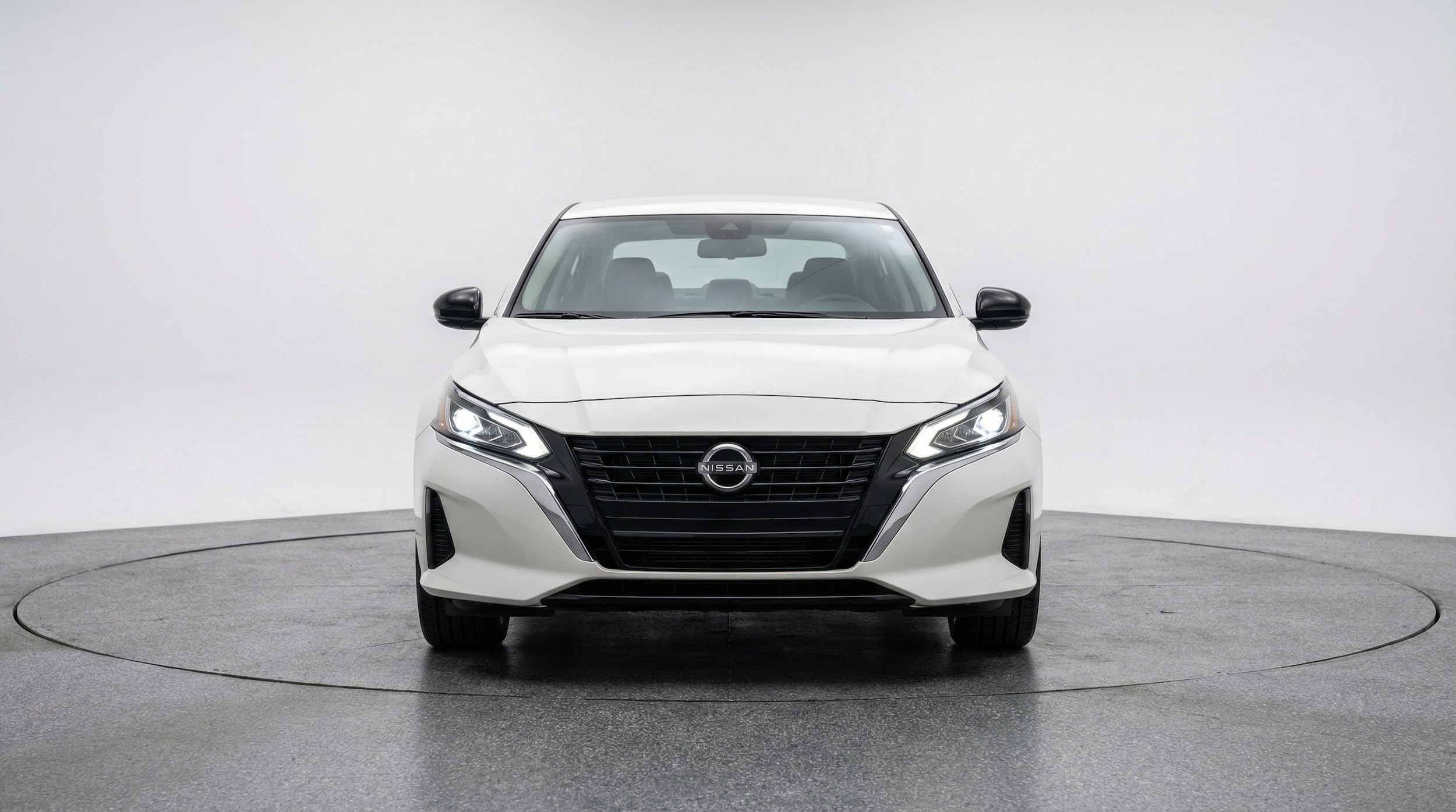 Thumbnail: 2025 Nissan Altima - 2