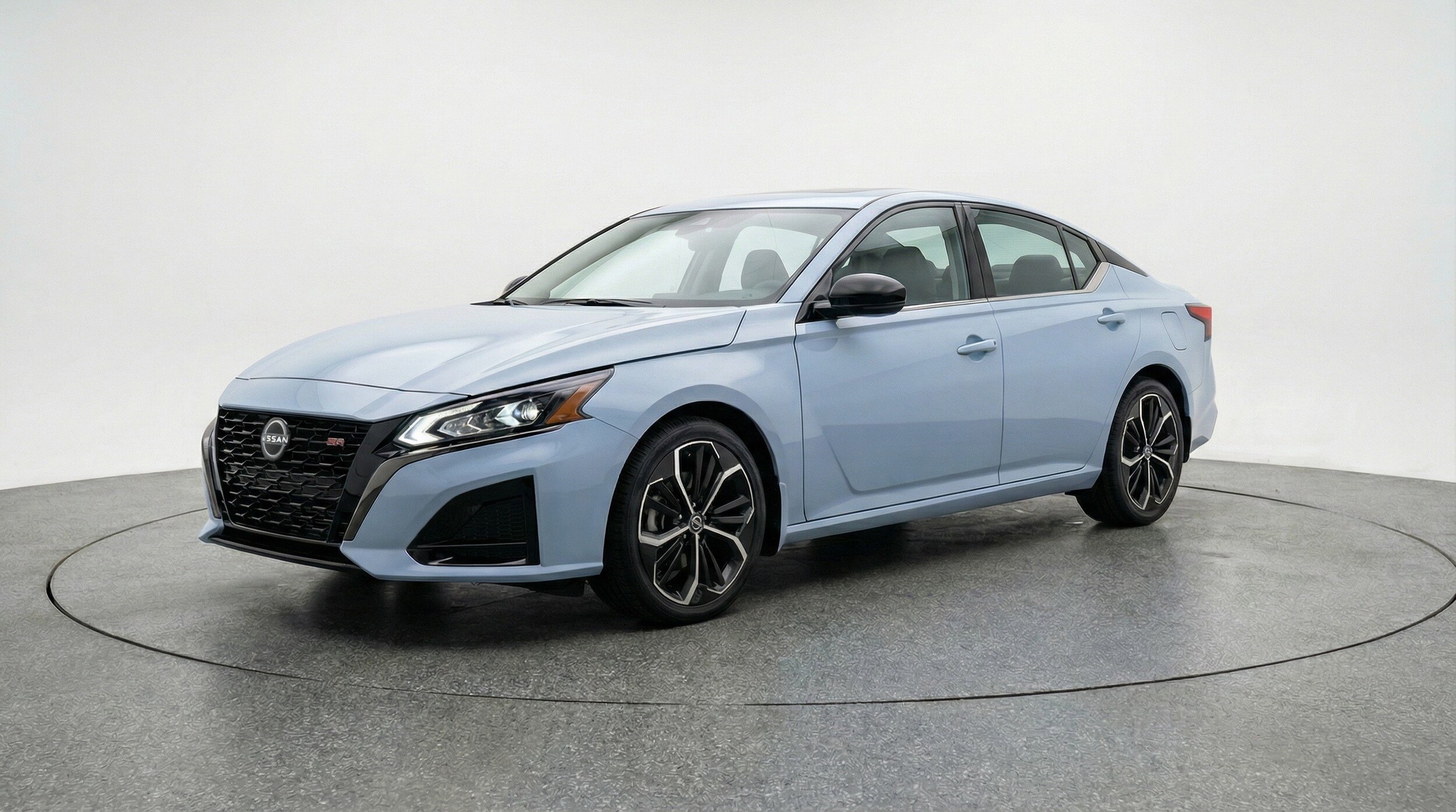 Thumbnail: 2025 Nissan Altima - 3