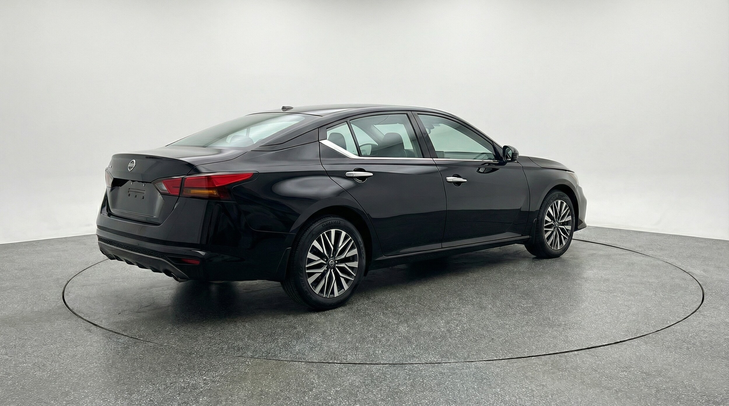 Thumbnail: 2025 Nissan Altima - 7