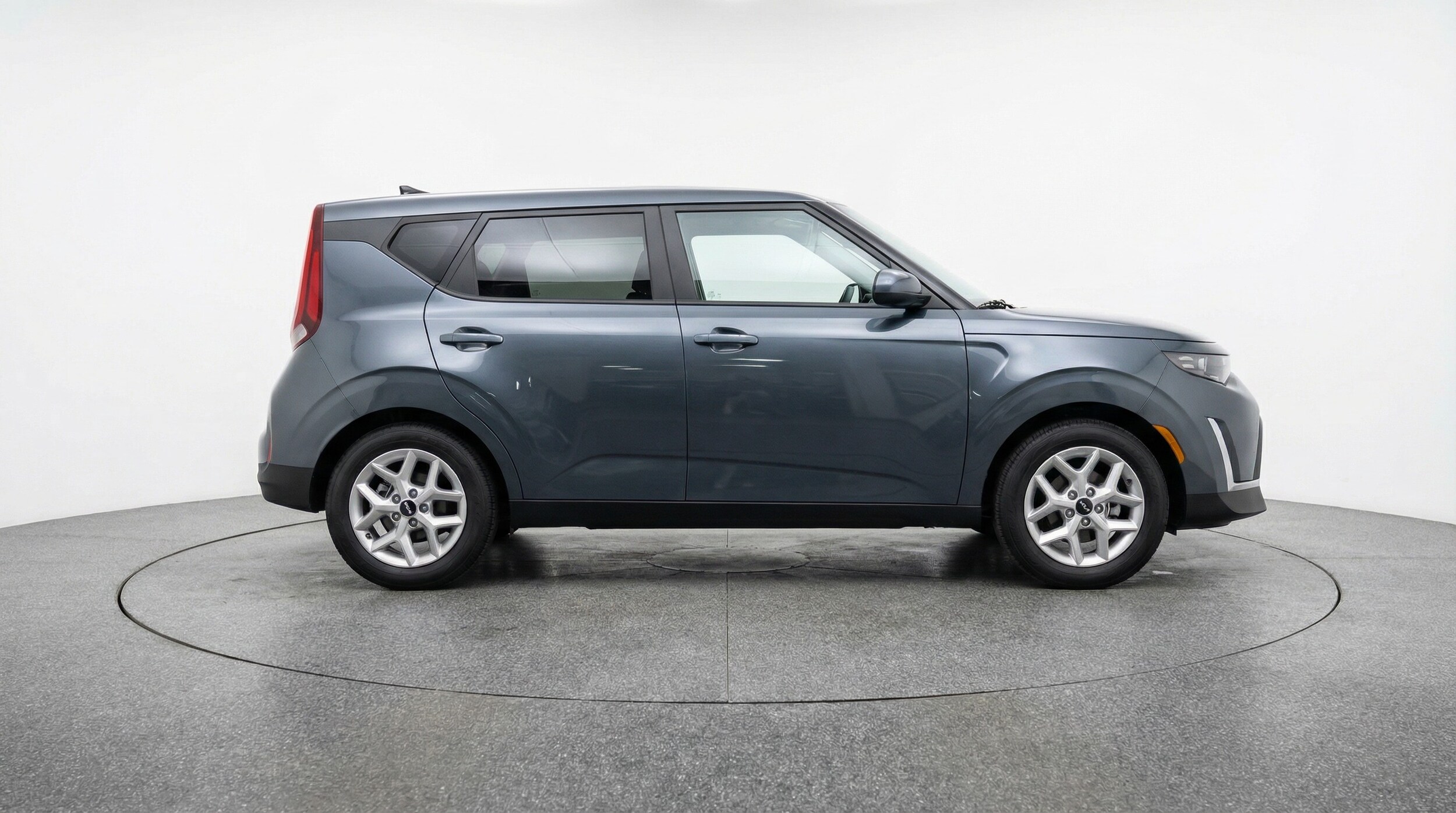 Thumbnail: 2025 Kia Soul - 8