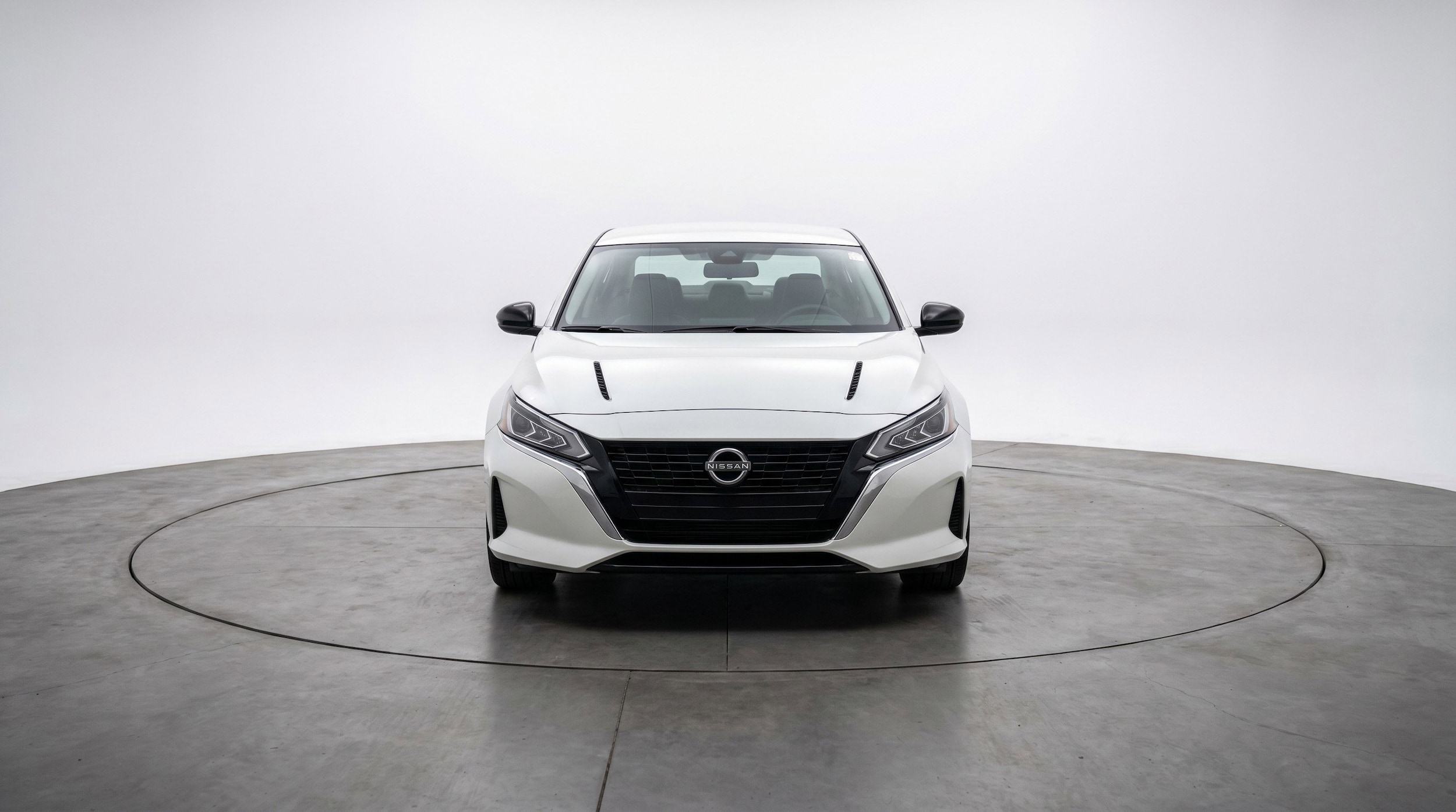 Thumbnail: 2025 Nissan Altima - 2