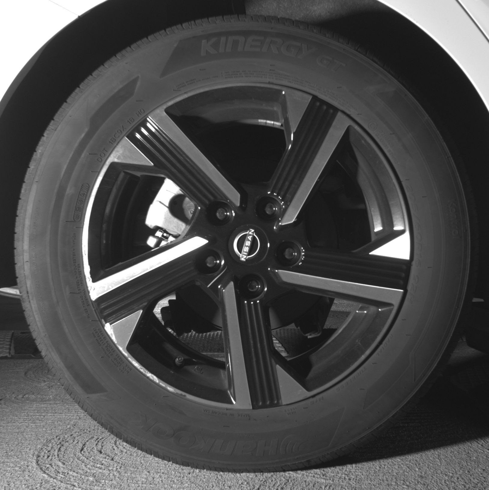 Thumbnail: 2025 Nissan Sentra - 15