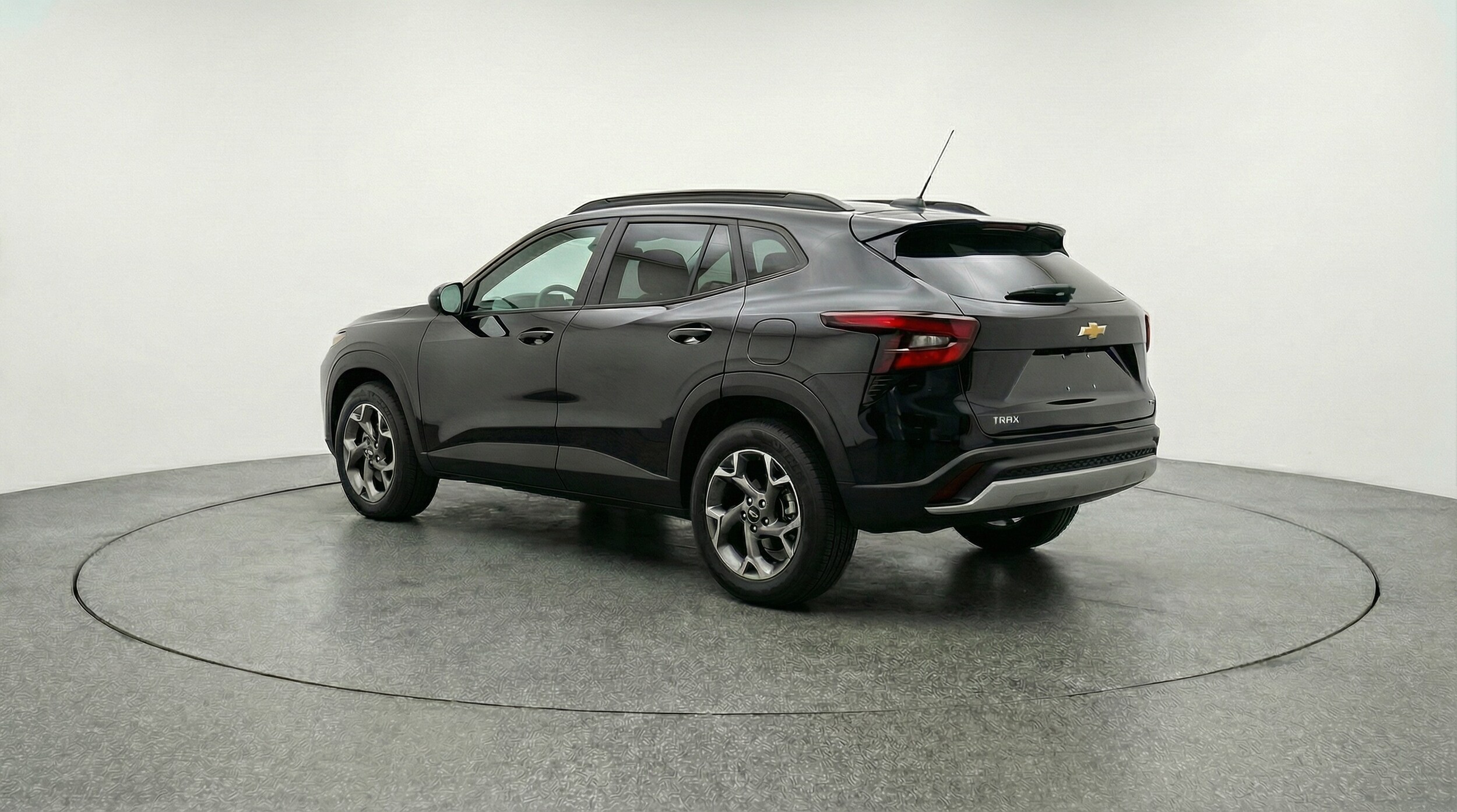 Thumbnail: 2025 Chevrolet Trax - 5