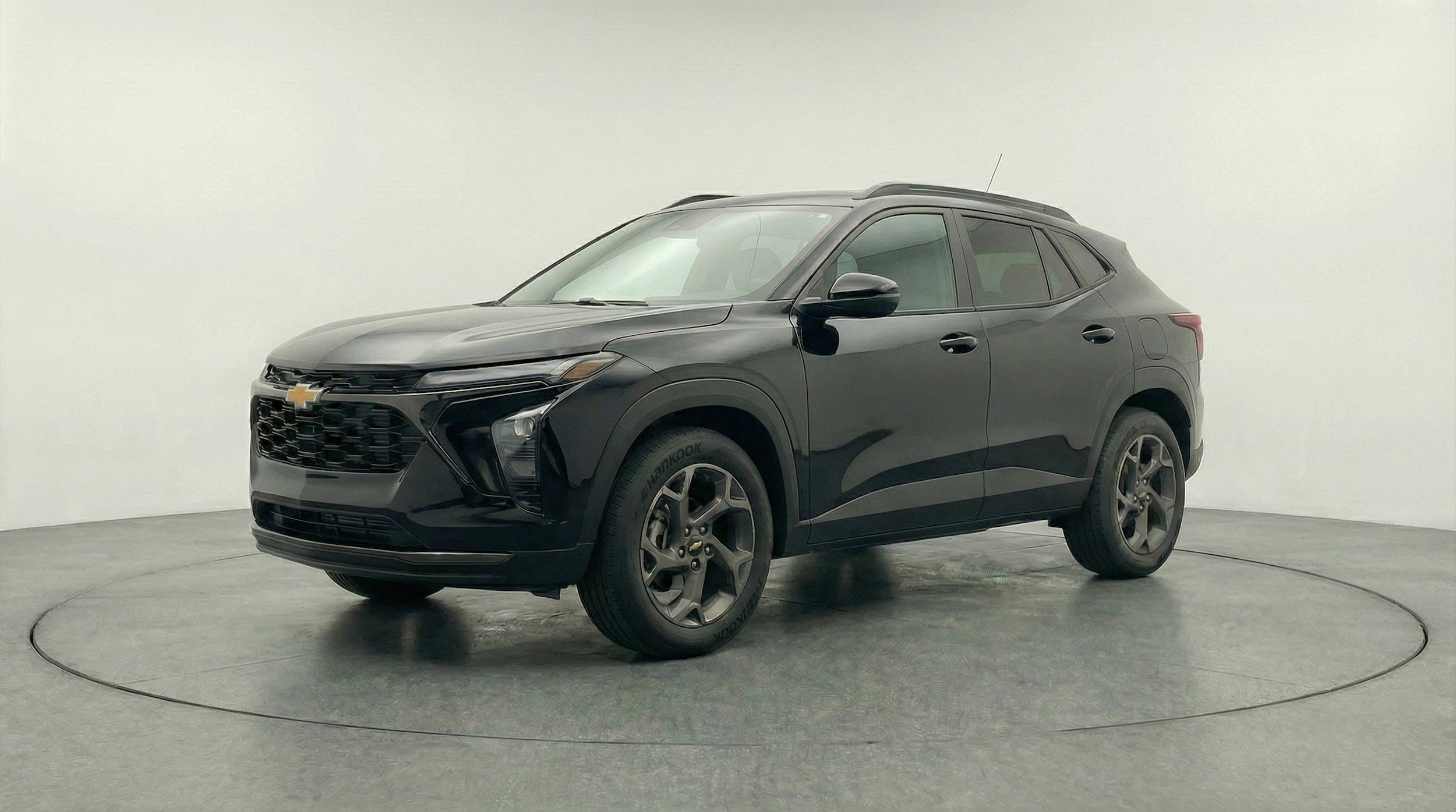 Thumbnail: 2025 Chevrolet Trax - 3