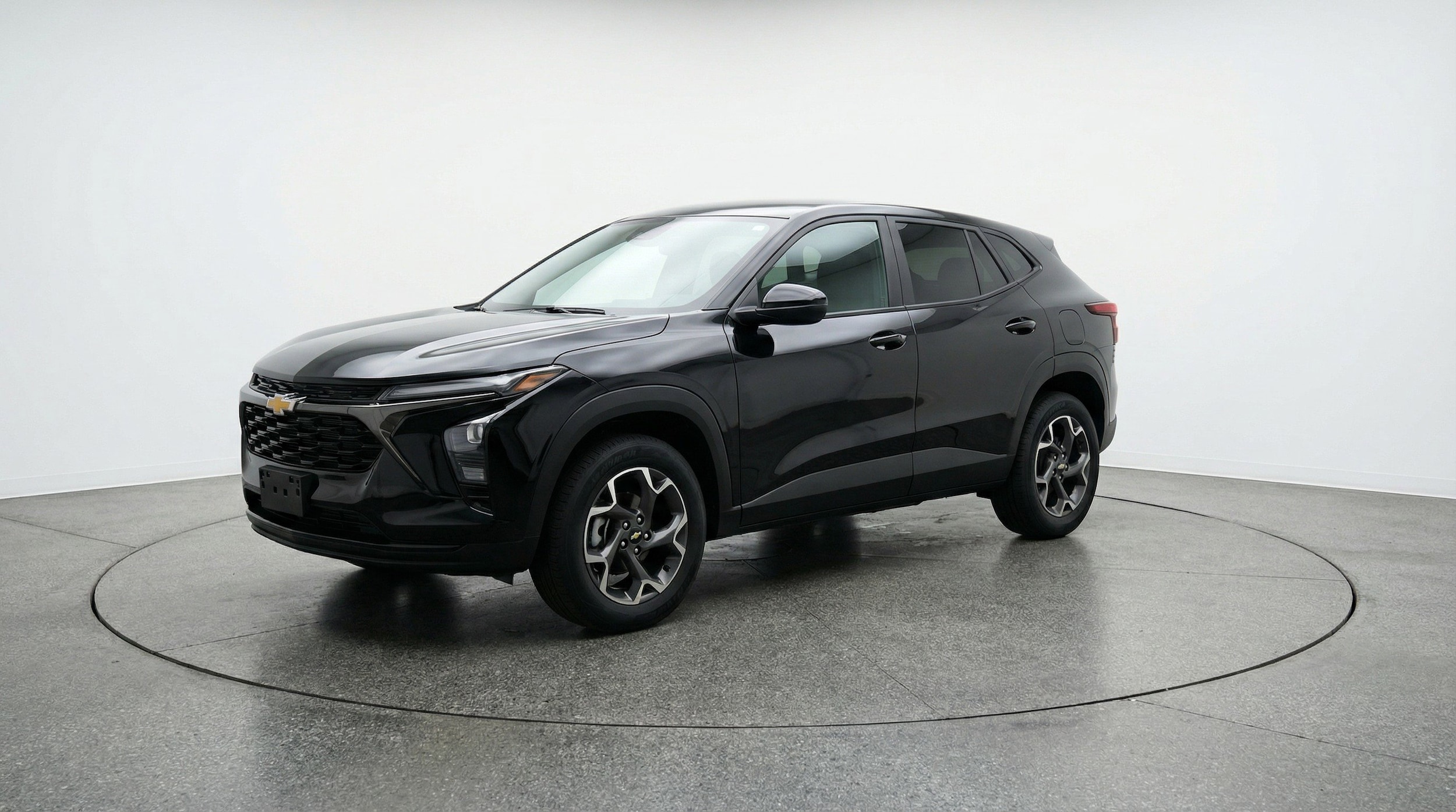 Thumbnail: 2025 Chevrolet Trax - 3