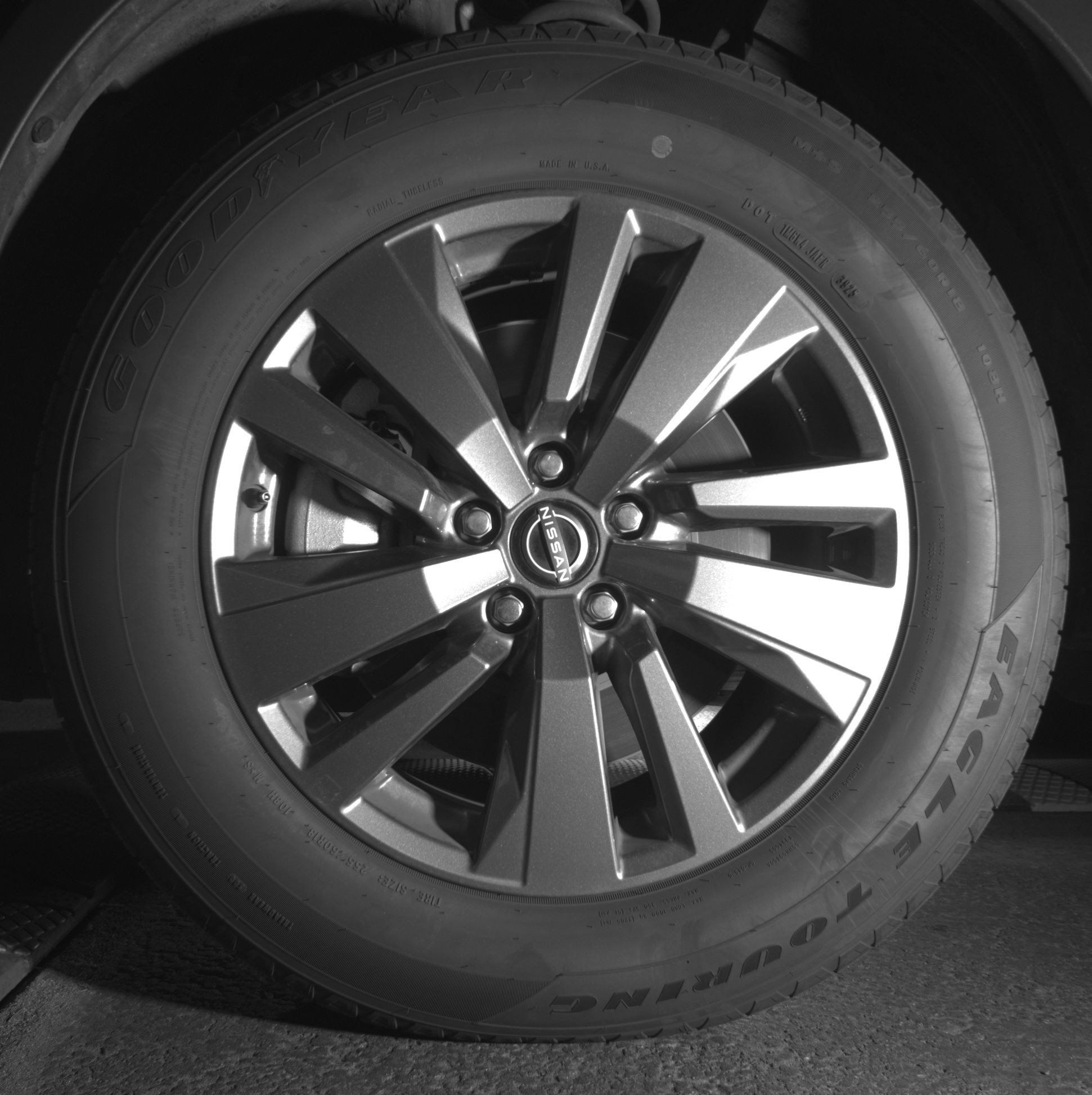 Thumbnail: 2025 Nissan Pathfinder - 12