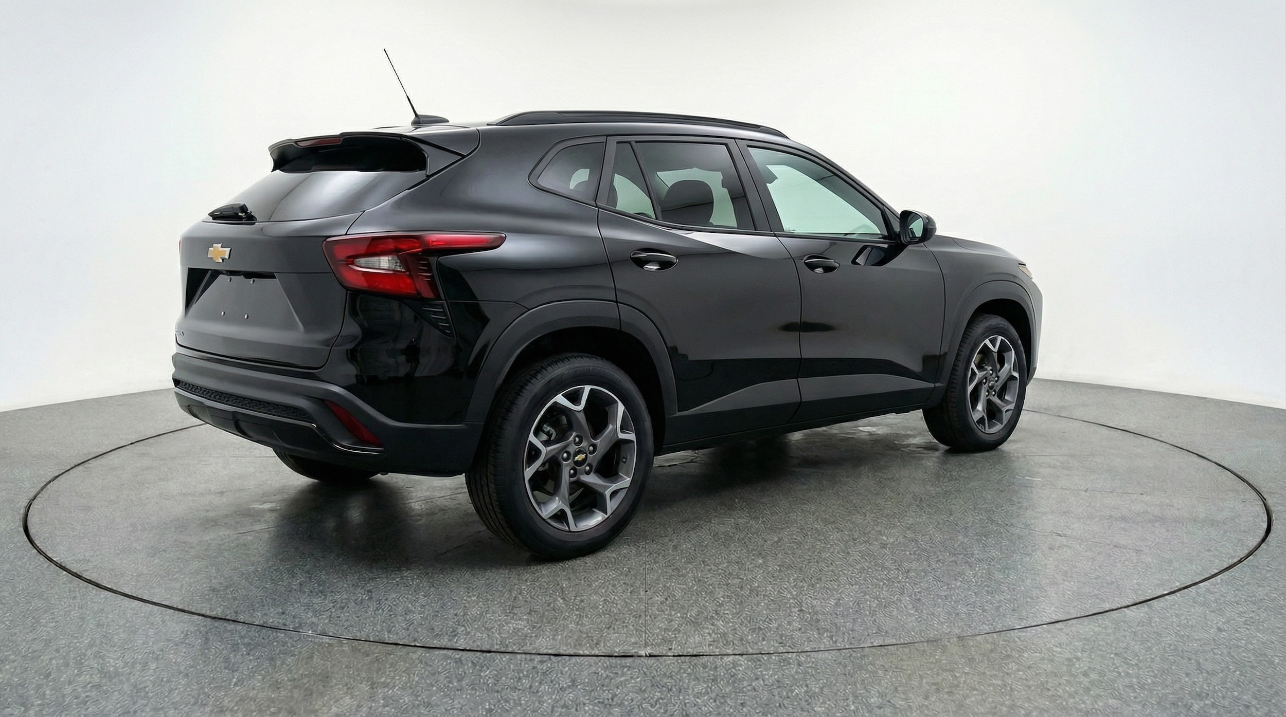 Thumbnail: 2025 Chevrolet Trax - 5