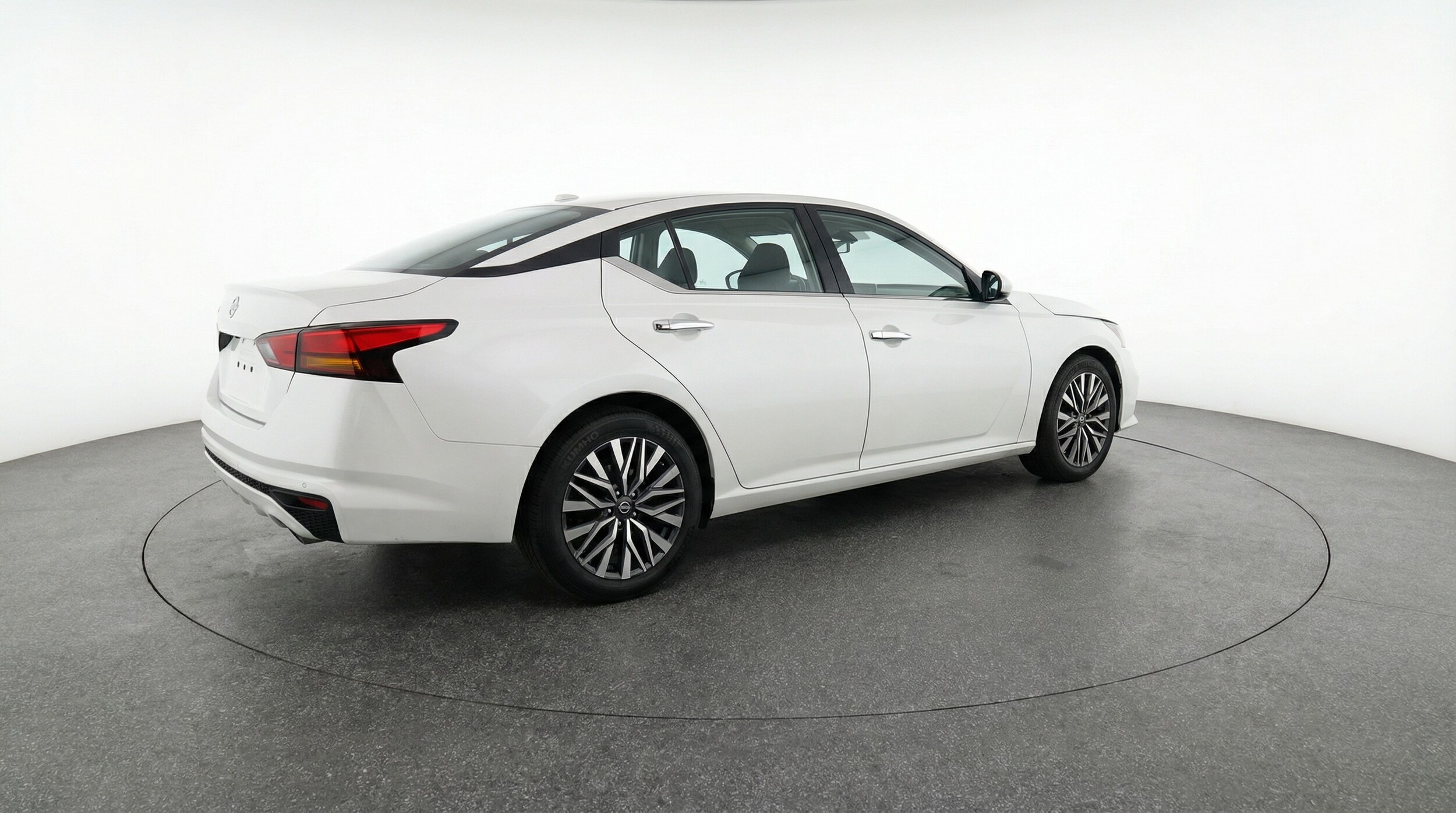 Thumbnail: 2025 Nissan Altima - 7