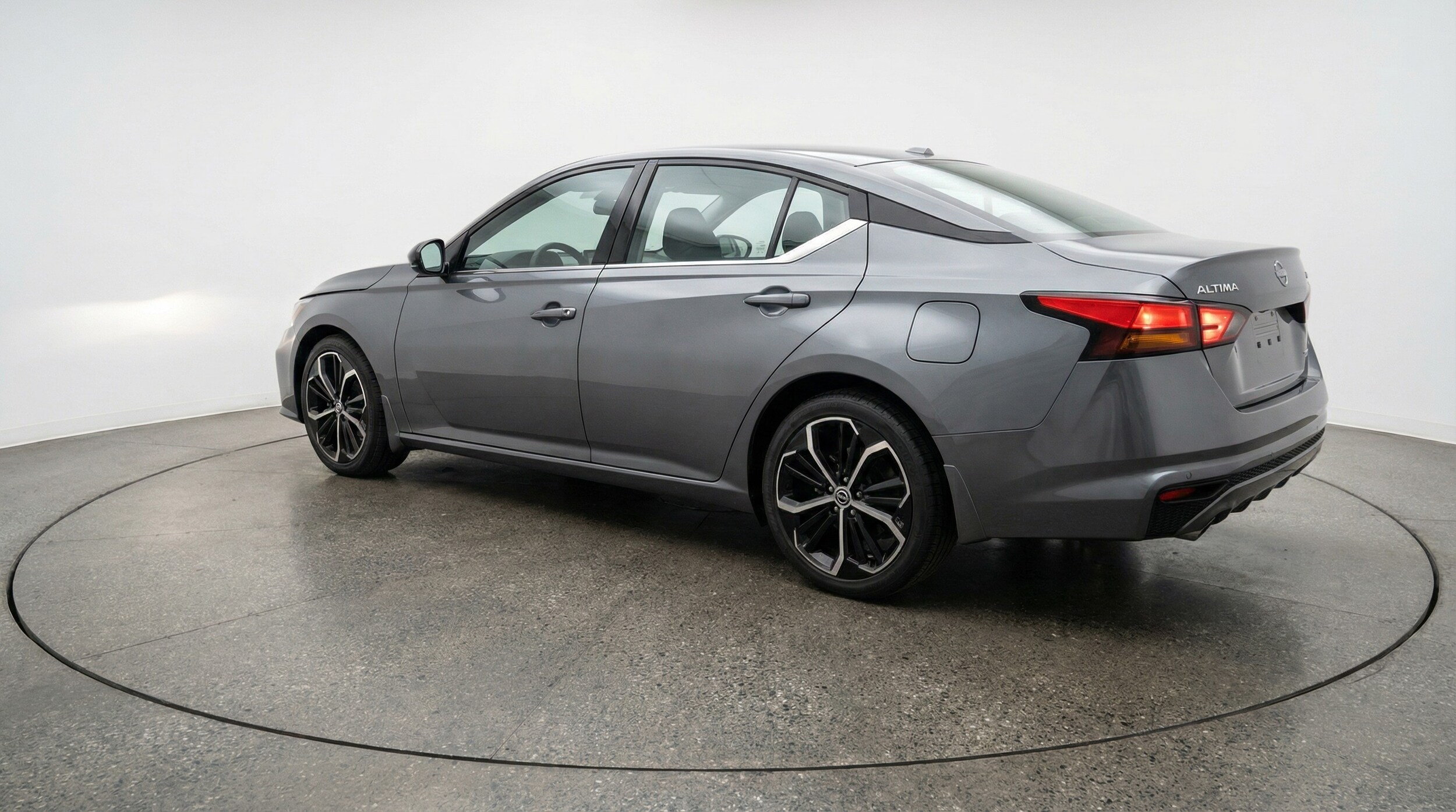 Thumbnail: 2025 Nissan Altima - 5