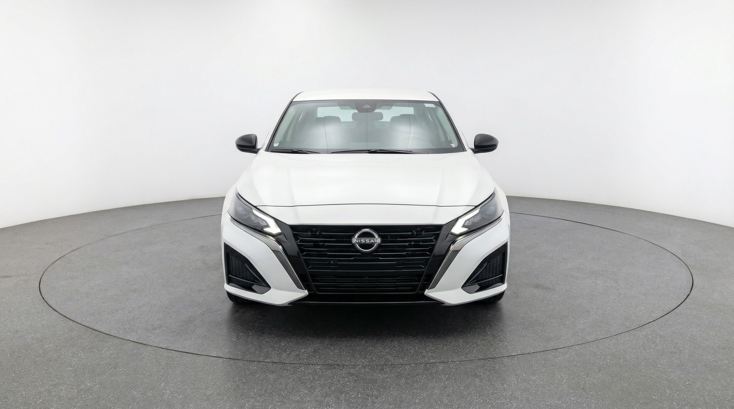 Thumbnail: 2025 Nissan Altima - 2