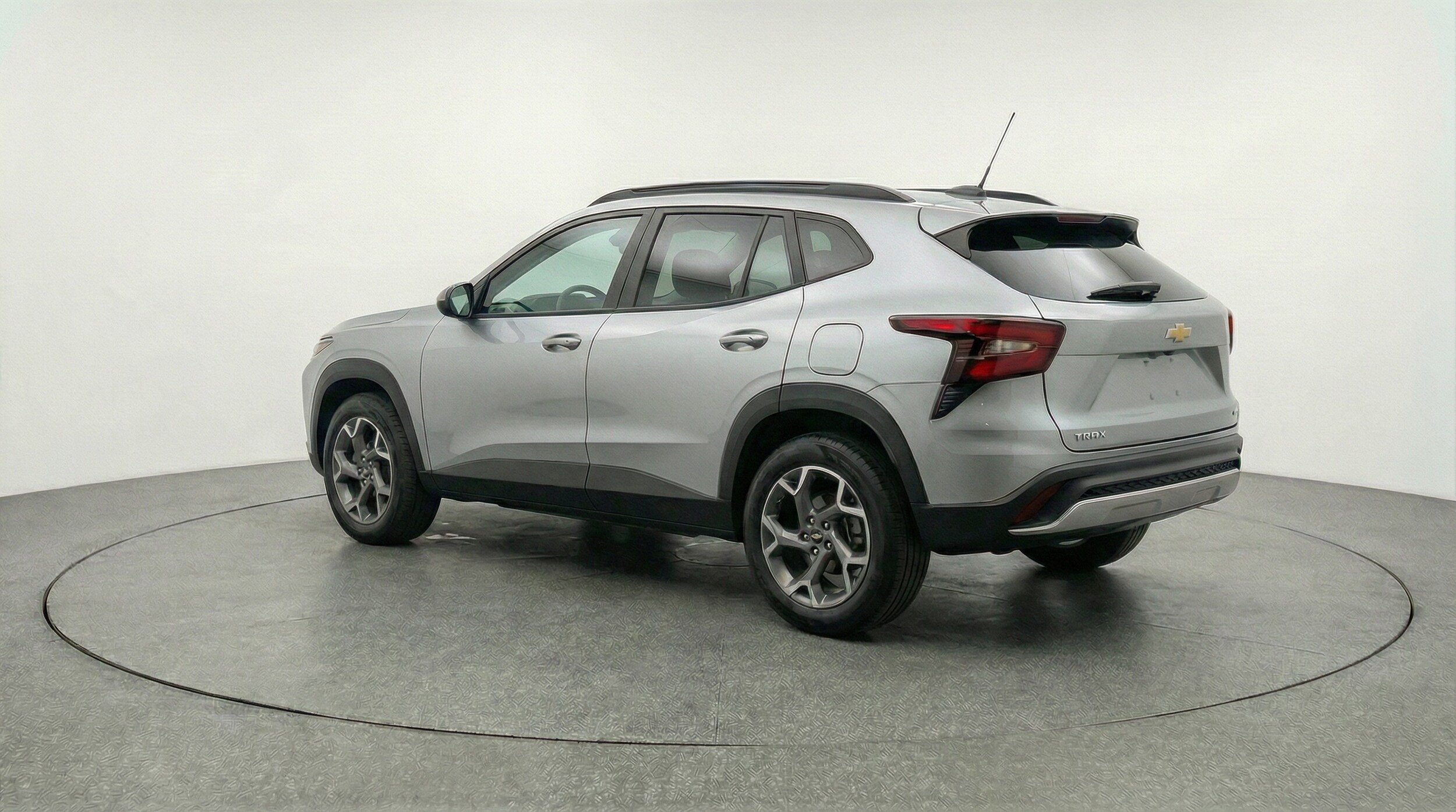 Thumbnail: 2025 Chevrolet Trax - 5