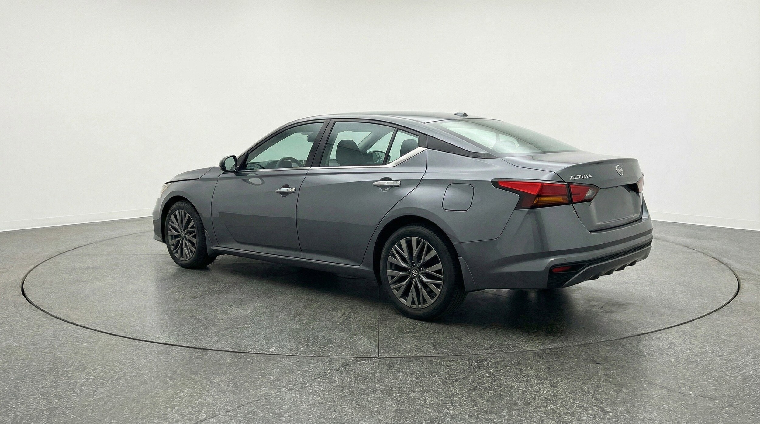 Thumbnail: 2025 Nissan Altima - 6
