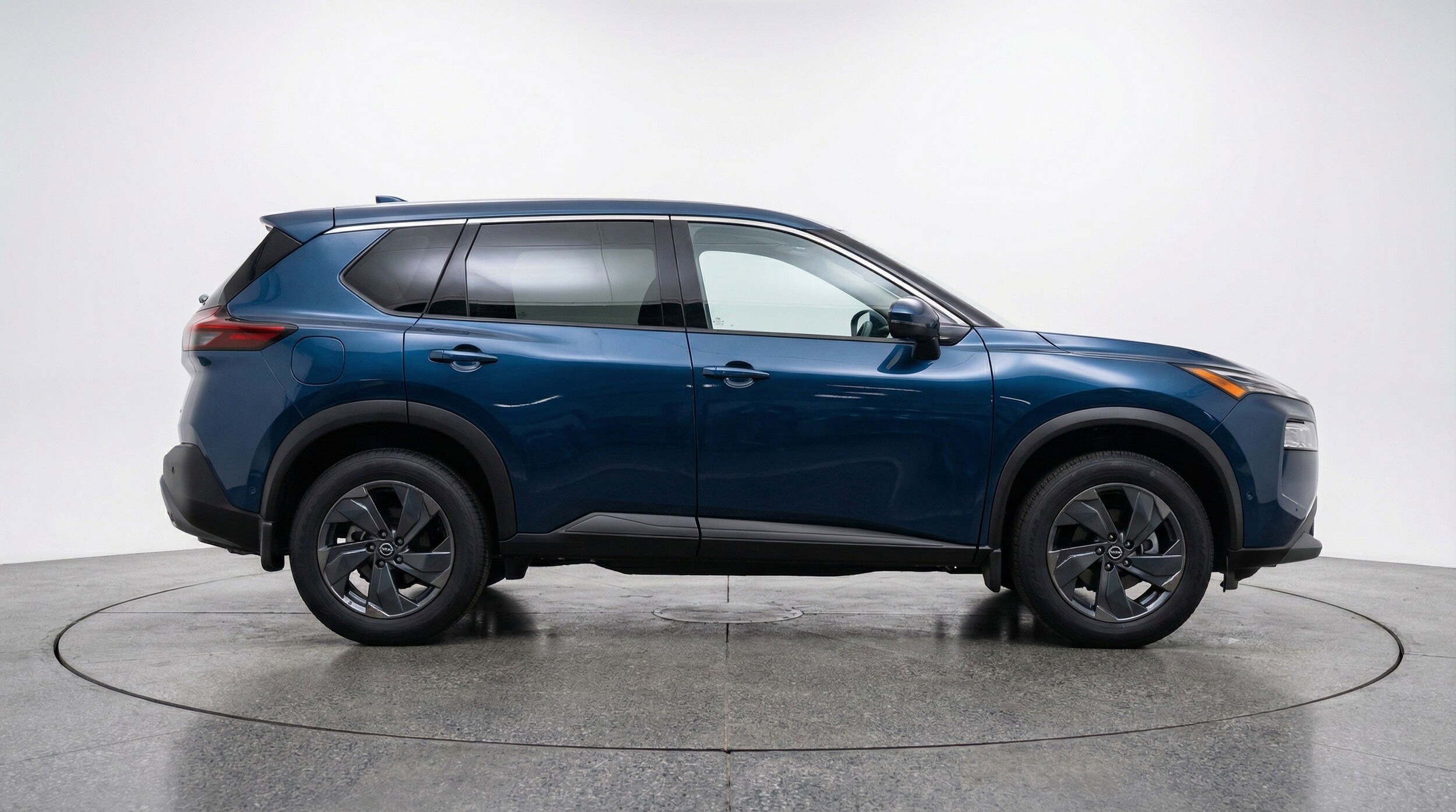 Thumbnail: 2025 Nissan Rogue - 11