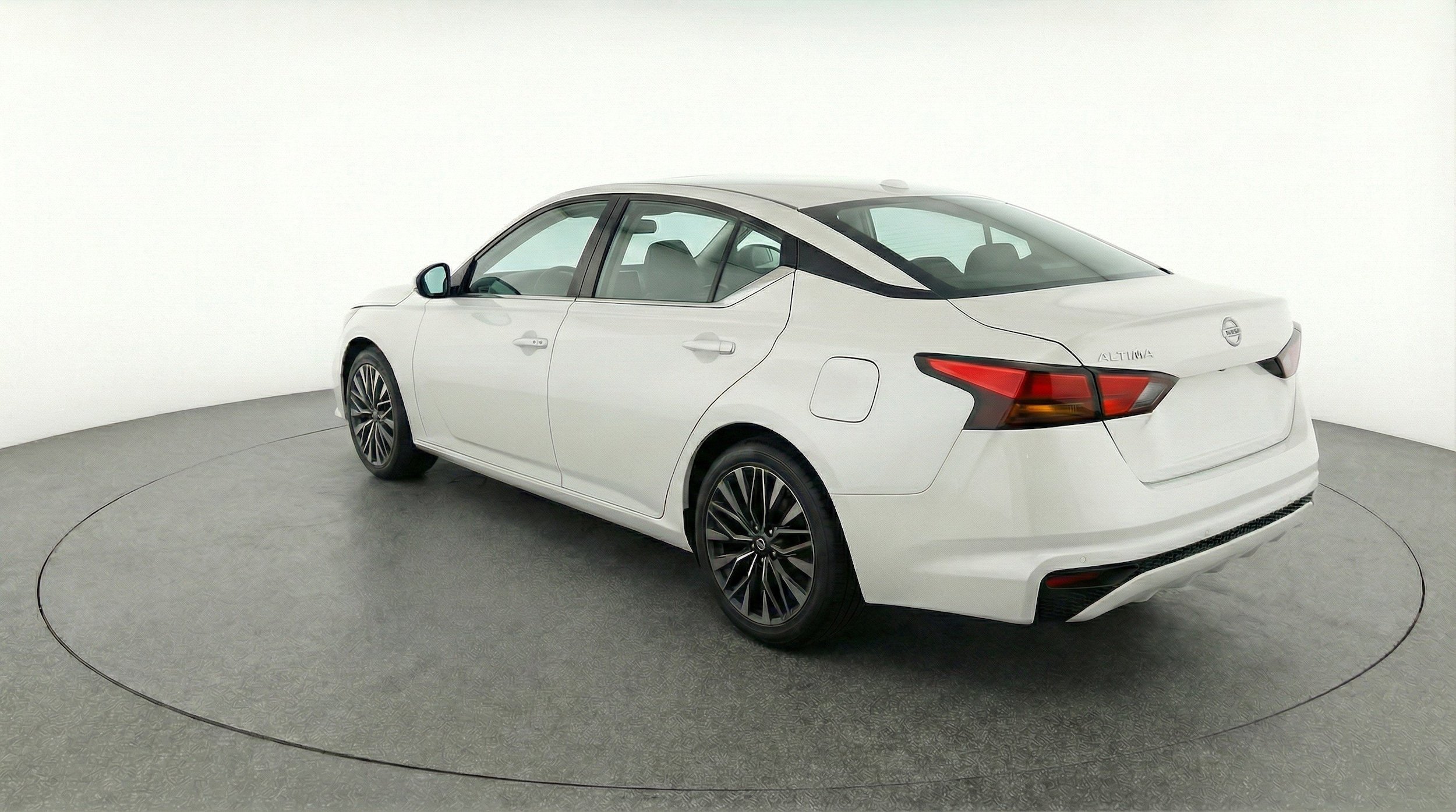 Thumbnail: 2025 Nissan Altima - 6