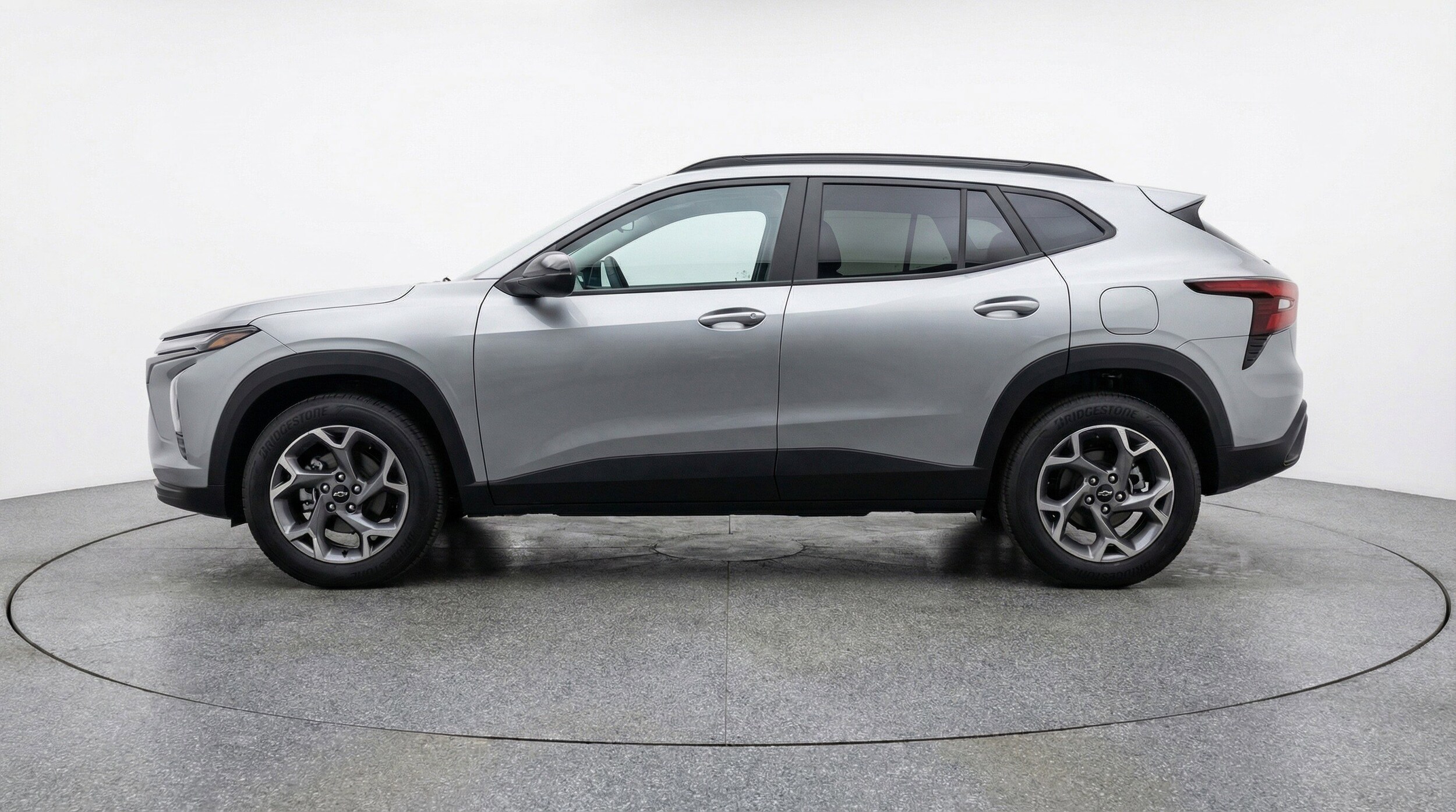 Thumbnail: 2025 Chevrolet Trax - 5