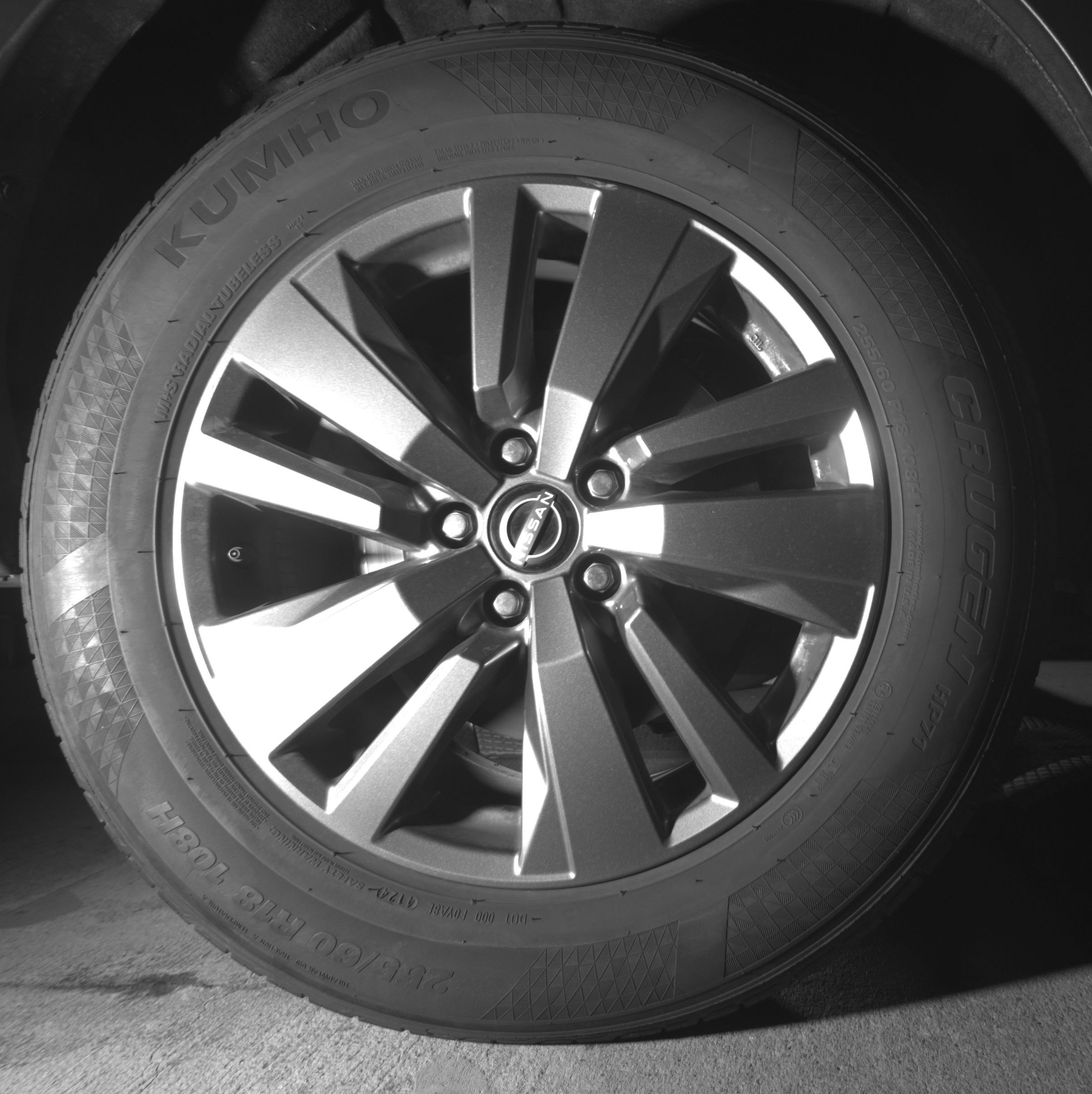 Thumbnail: 2025 Nissan Pathfinder - 15