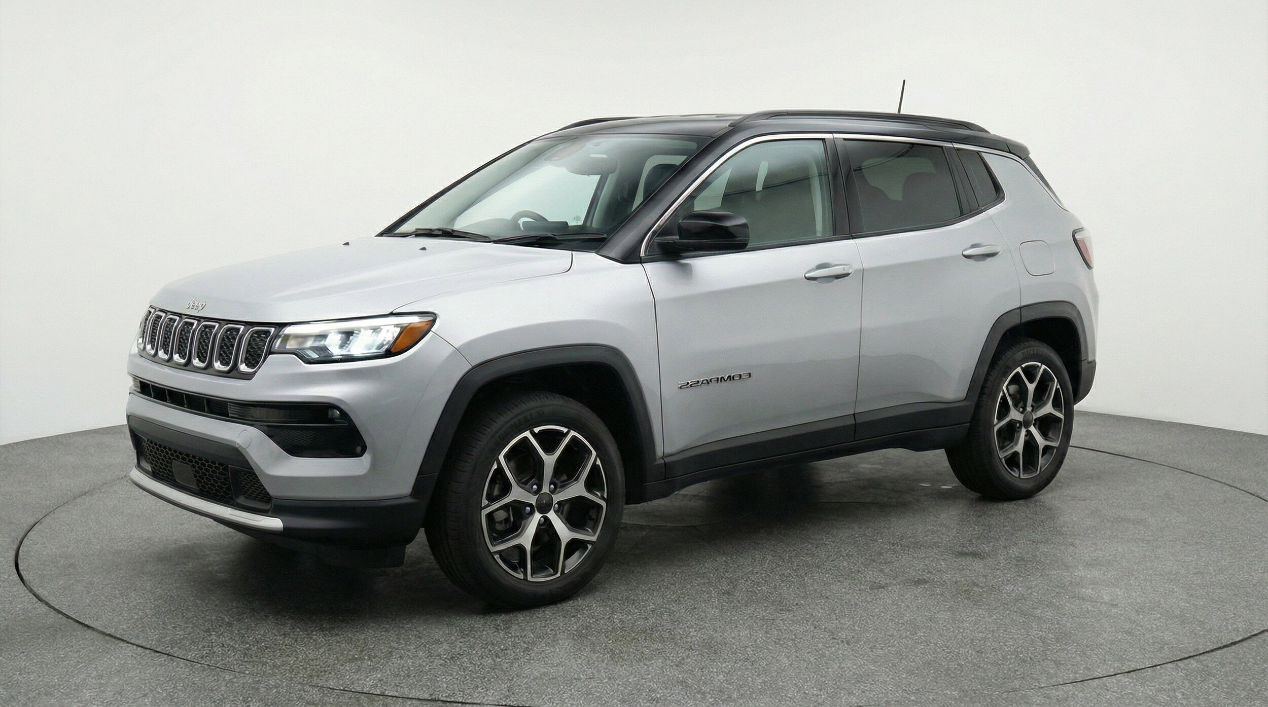 Thumbnail: 2025 Jeep Compass - 3