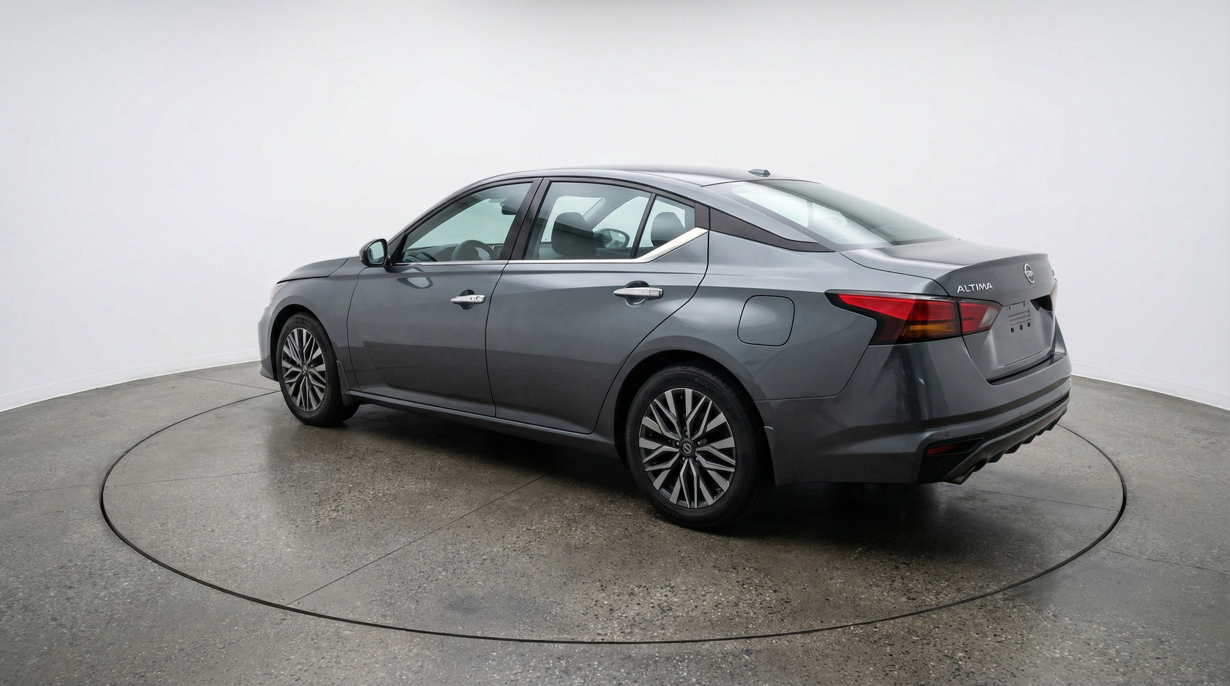 Thumbnail: 2025 Nissan Altima - 6