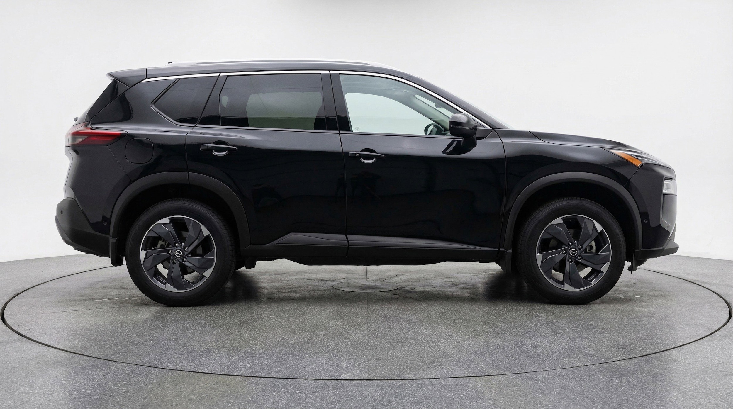 Thumbnail: 2025 Nissan Rogue - 11