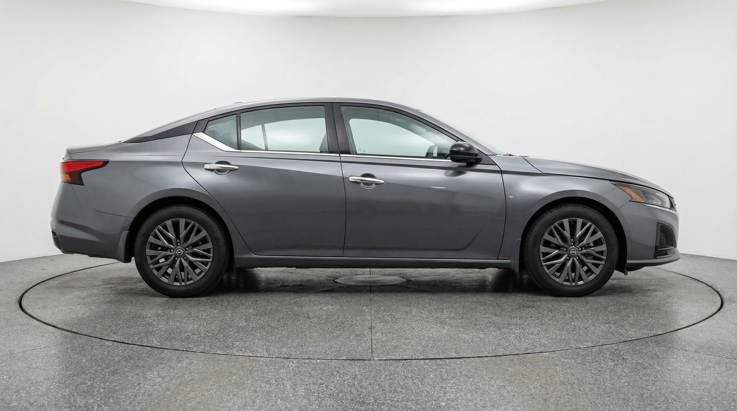 Thumbnail: 2025 Nissan Altima - 8