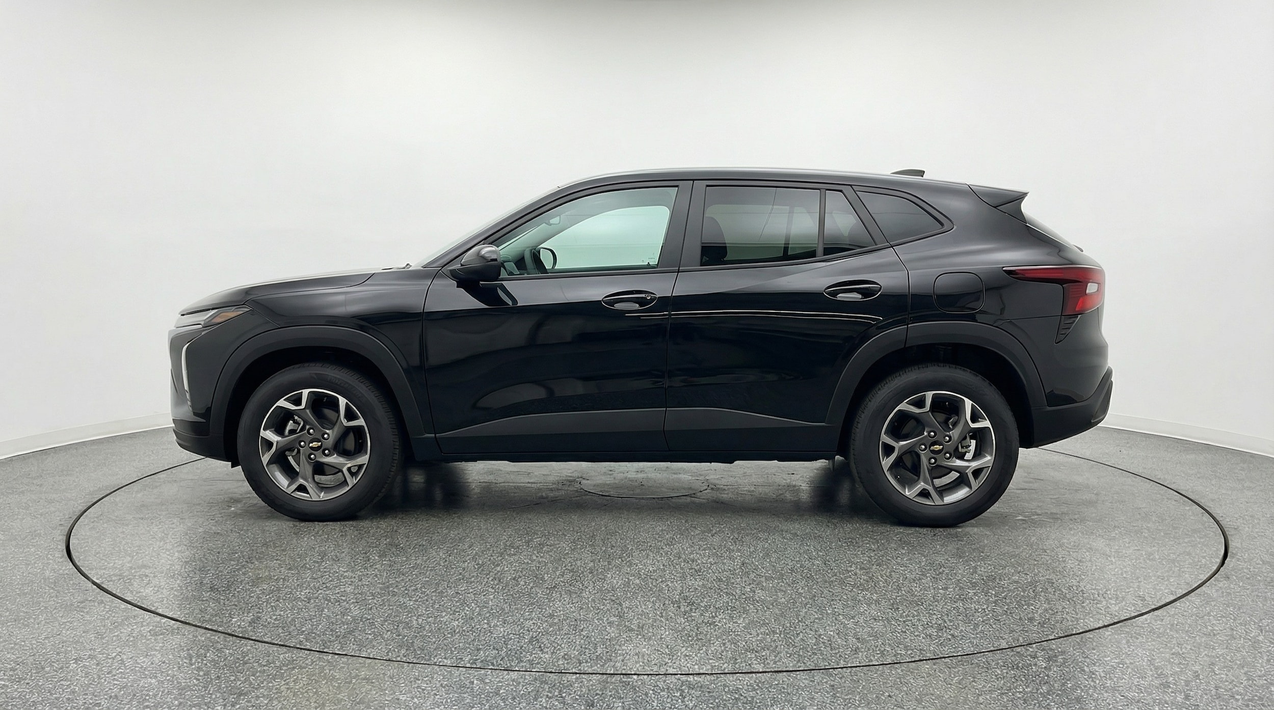 Thumbnail: 2025 Chevrolet Trax - 4