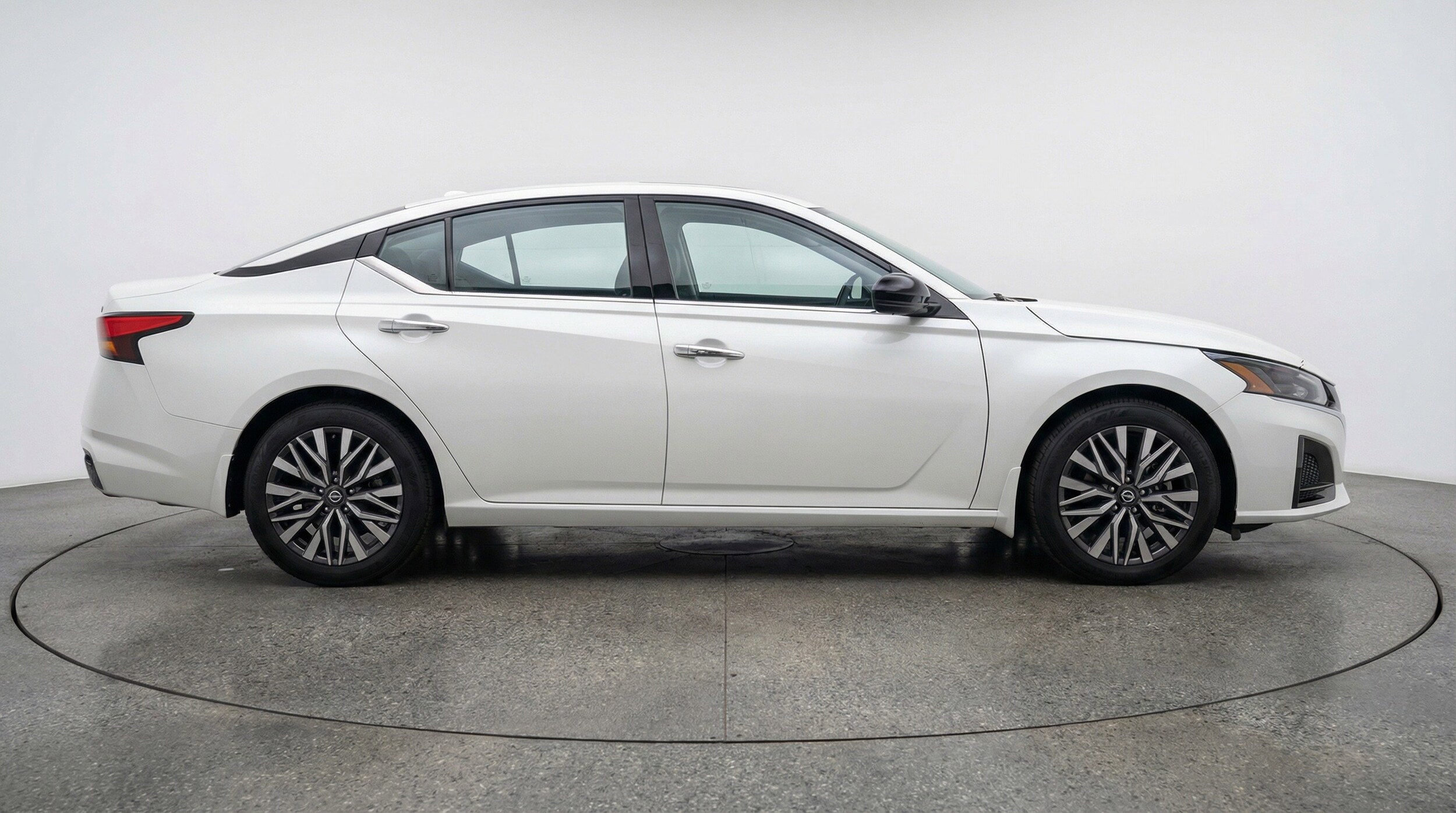 Thumbnail: 2025 Nissan Altima - 11