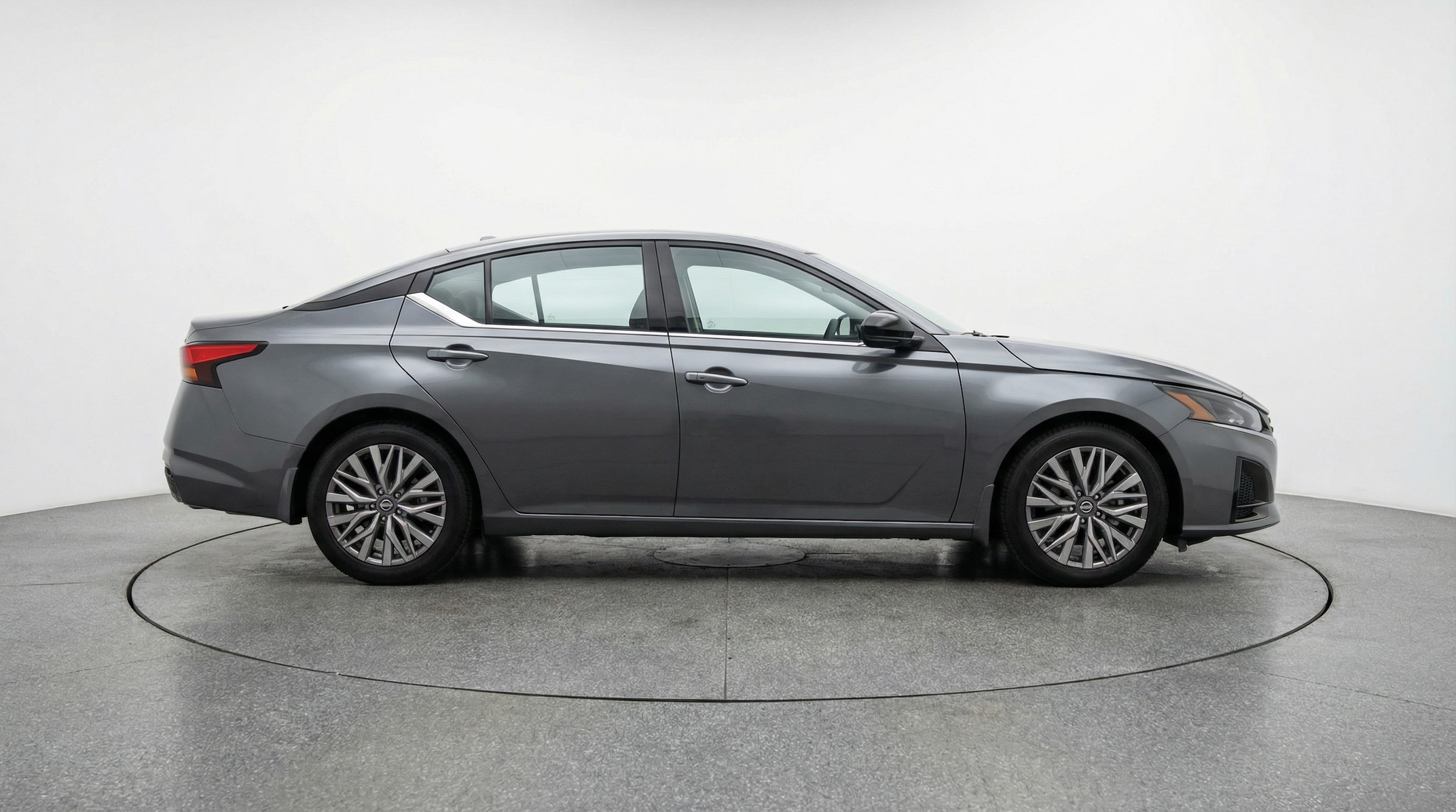 Thumbnail: 2025 Nissan Altima - 8