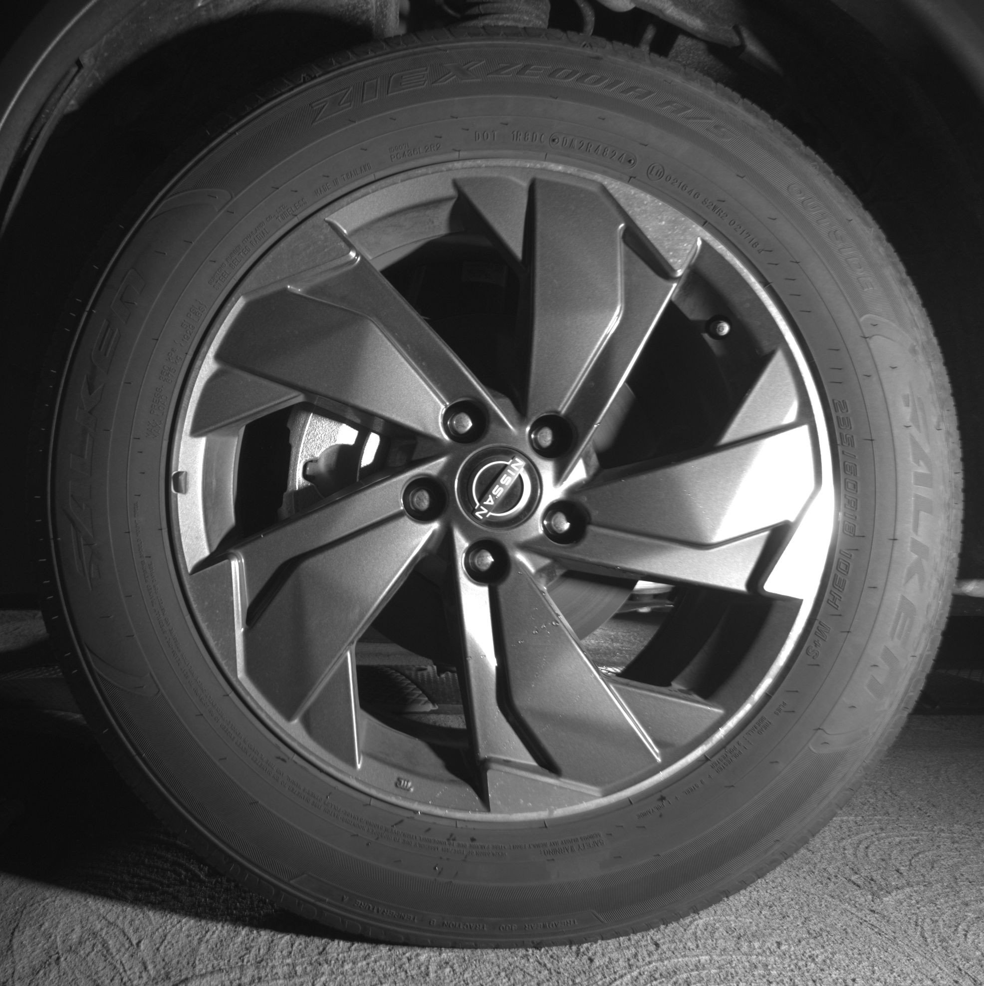 Thumbnail: 2025 Nissan Rogue - 12