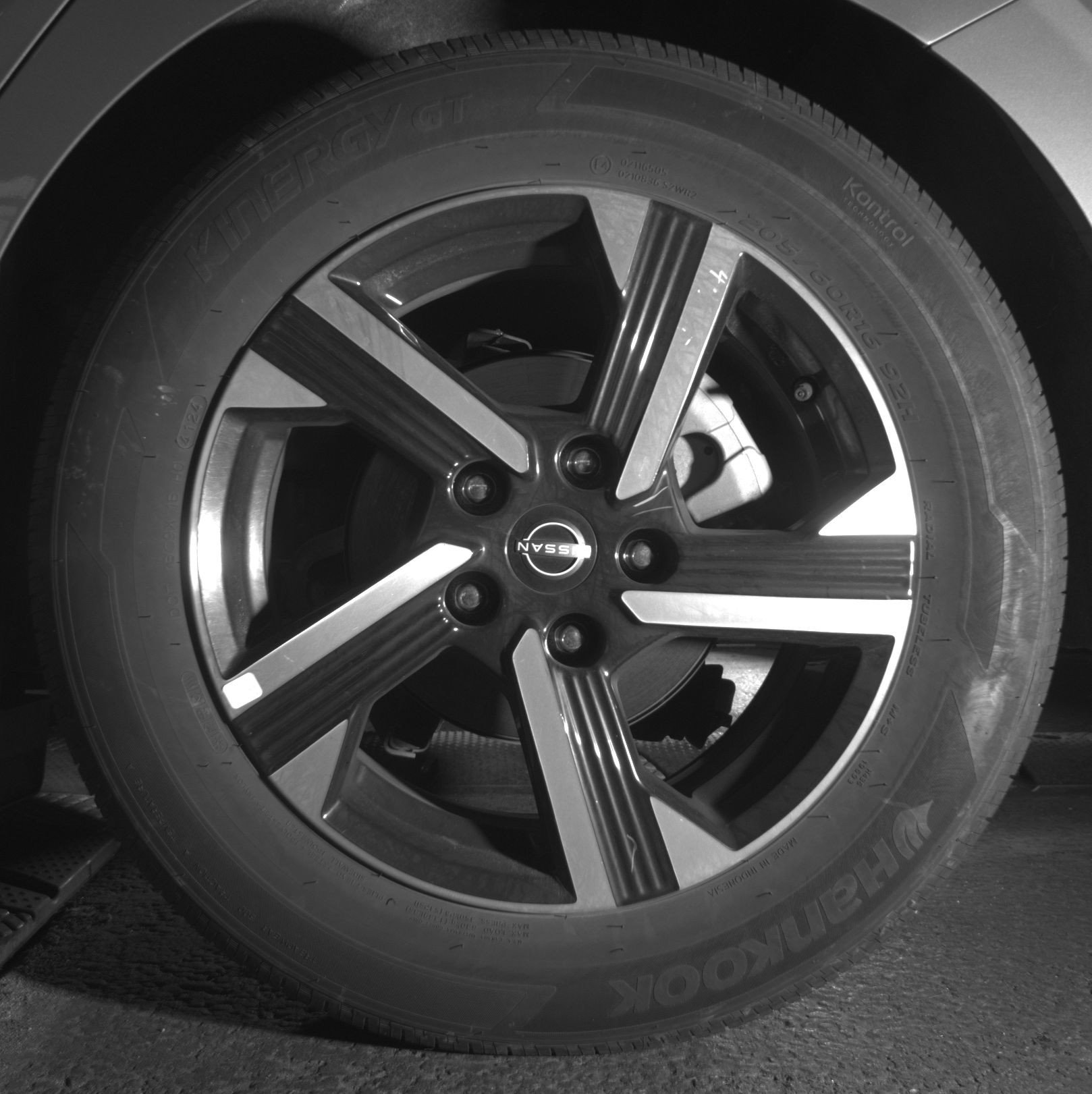 Thumbnail: 2025 Nissan Sentra - 14