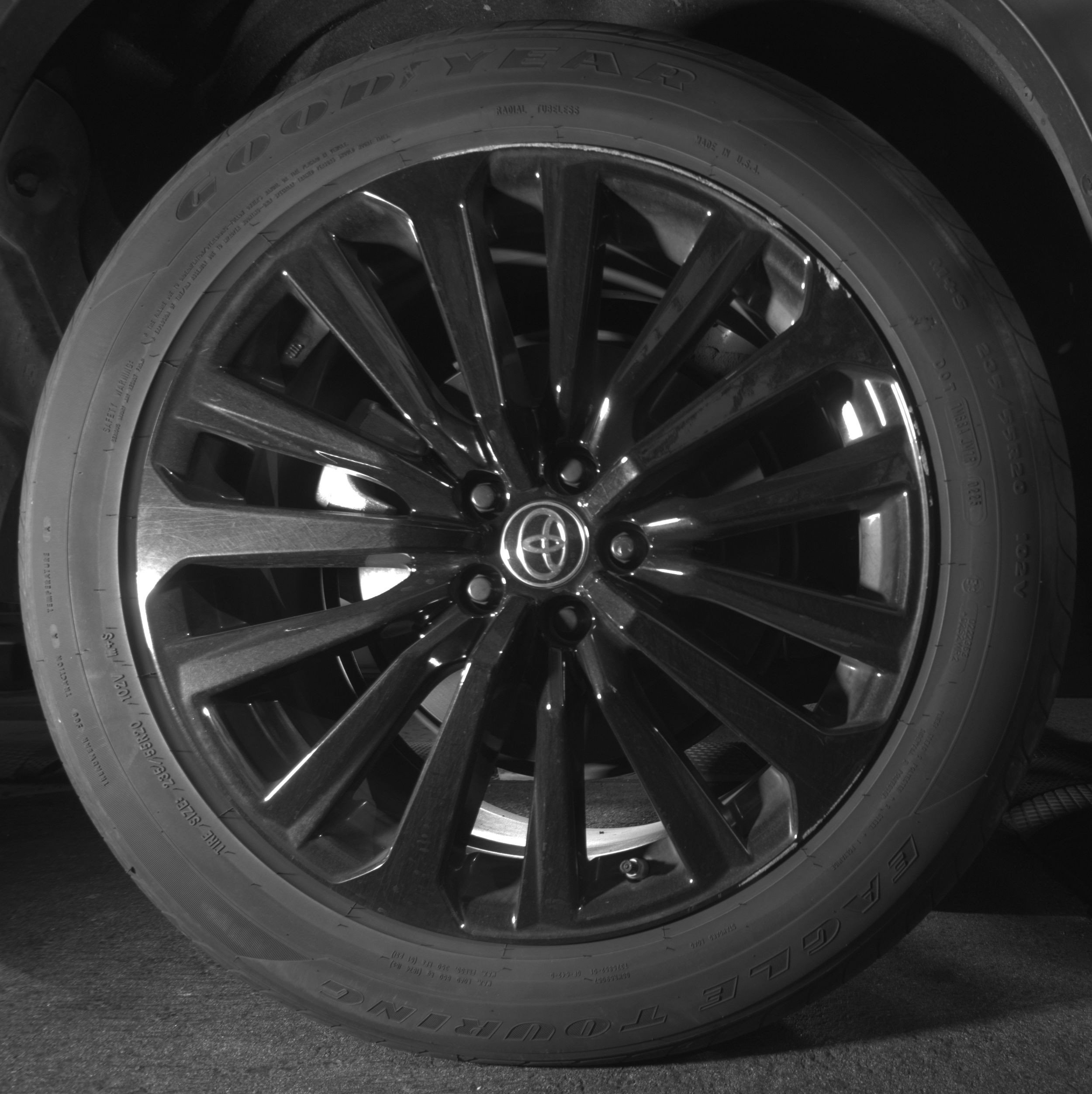 Thumbnail: 2025 Toyota Highlander - 15