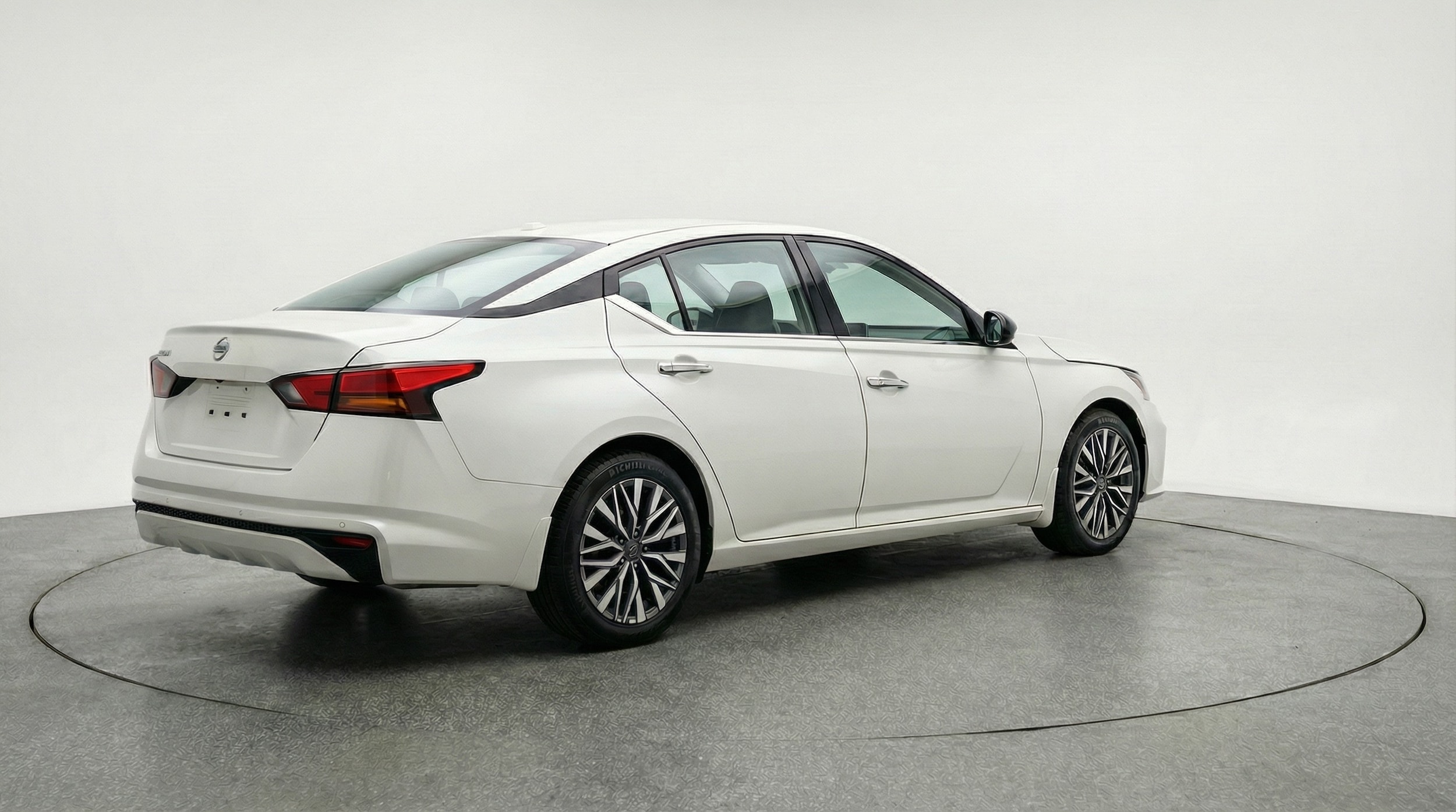 Thumbnail: 2025 Nissan Altima - 7