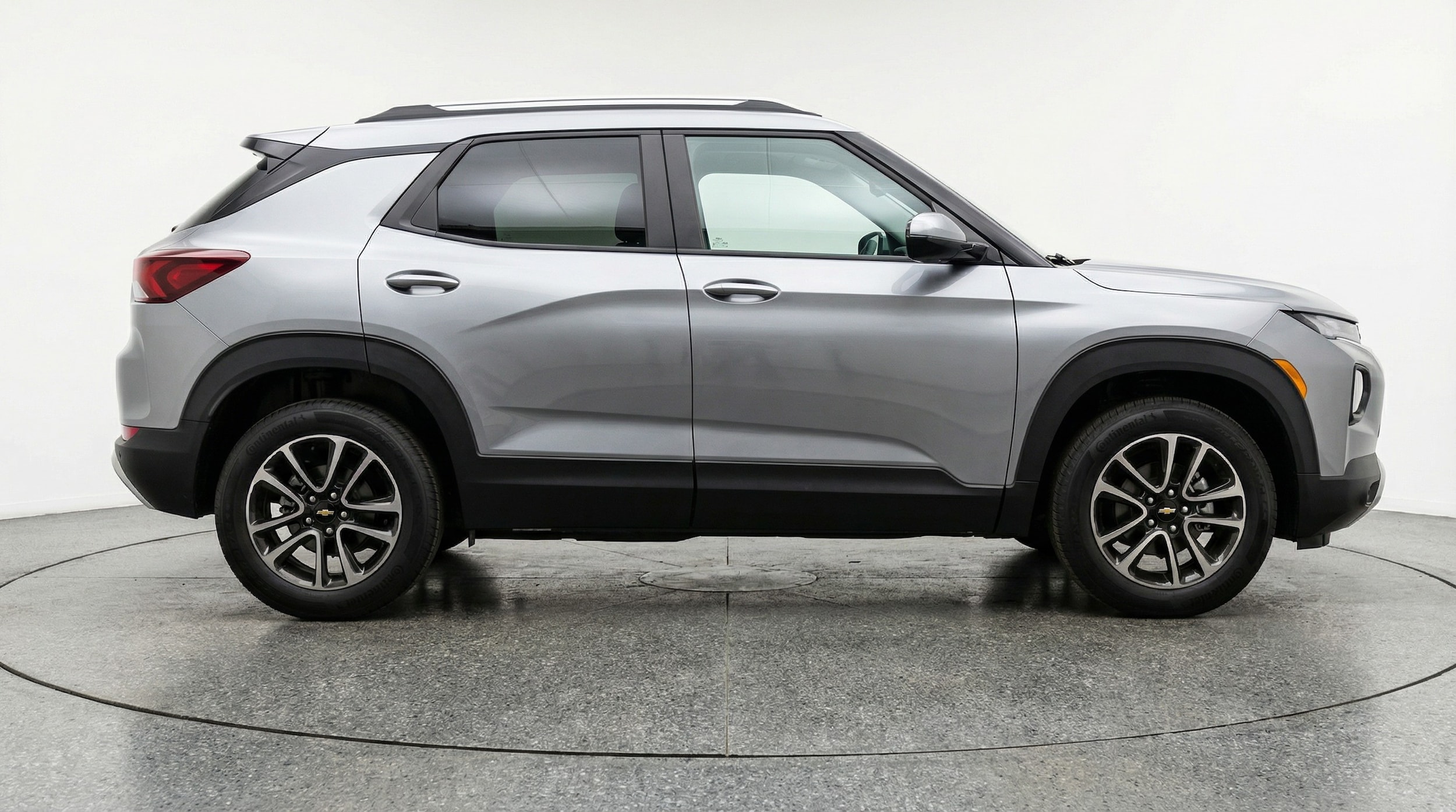 Thumbnail: 2025 Chevrolet TrailBlazer - 8