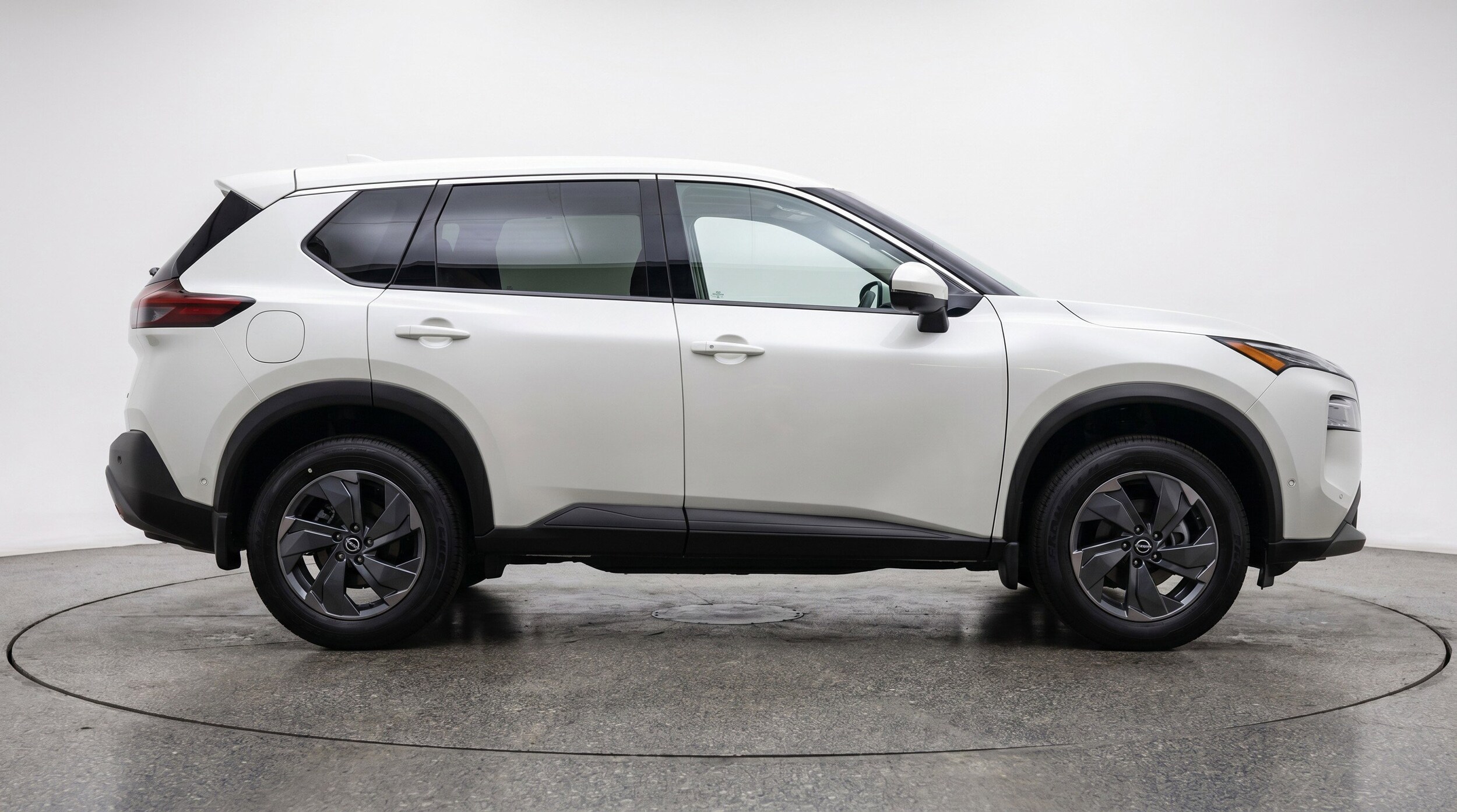 Thumbnail: 2025 Nissan Rogue - 11