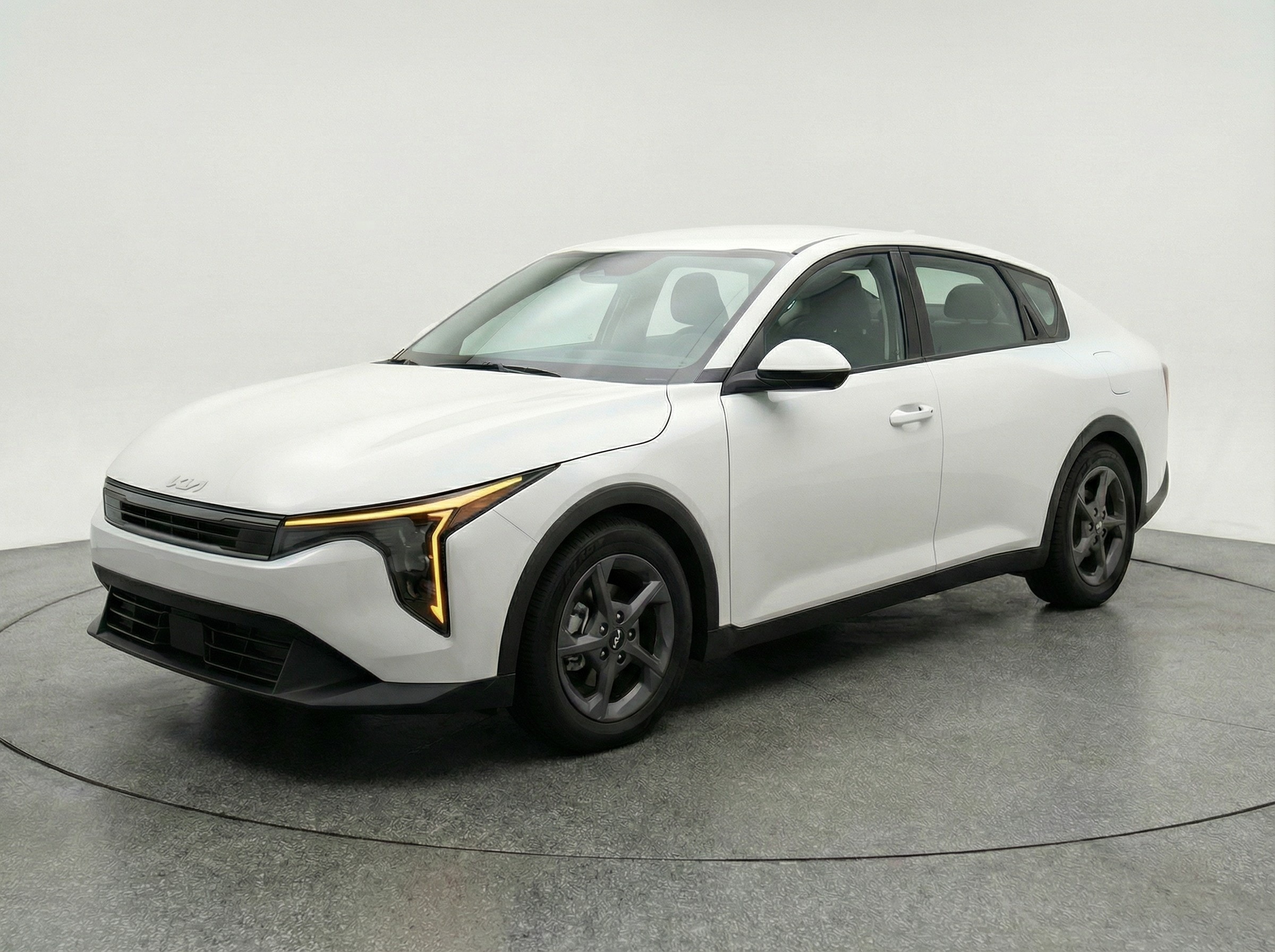 Thumbnail: 2025 Kia K4 - 3