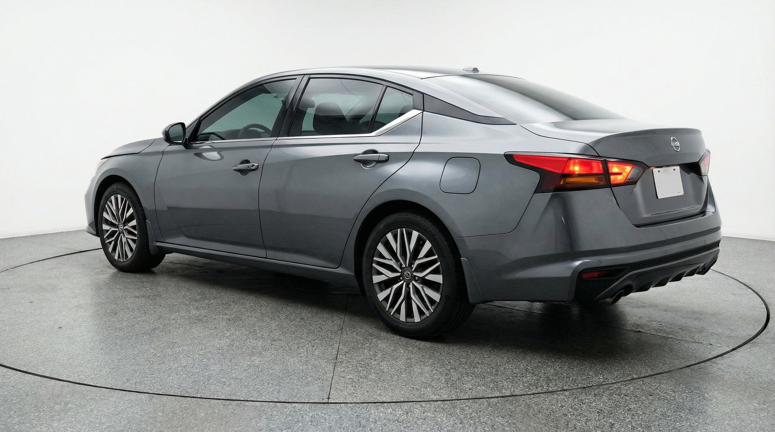 Thumbnail: 2025 Nissan Altima - 6