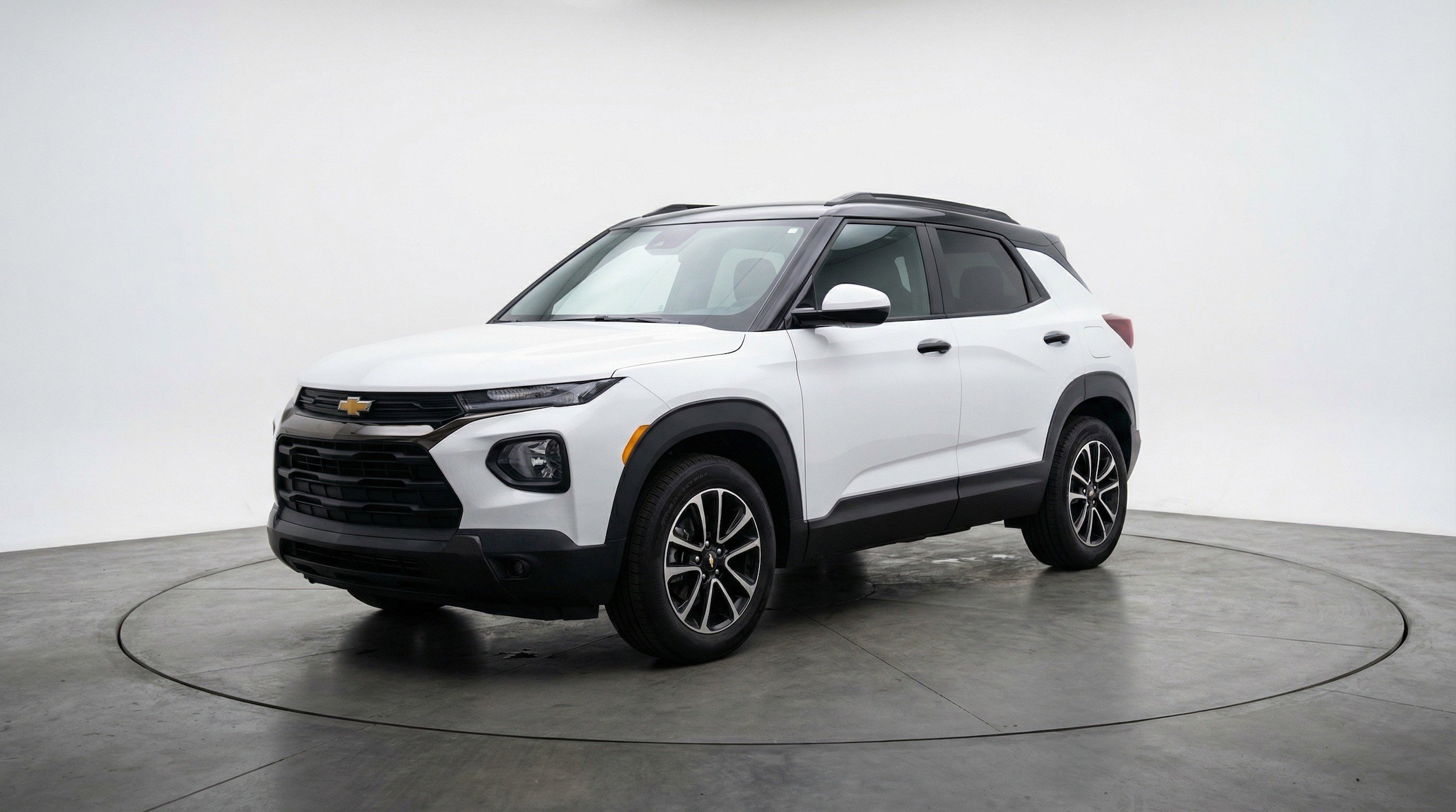 Thumbnail: 2025 Chevrolet TrailBlazer - 3