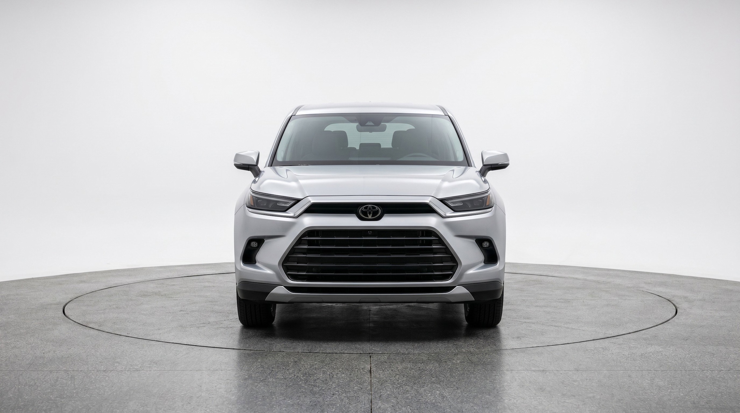 Thumbnail: 2025 Toyota Grand Highlander - 2