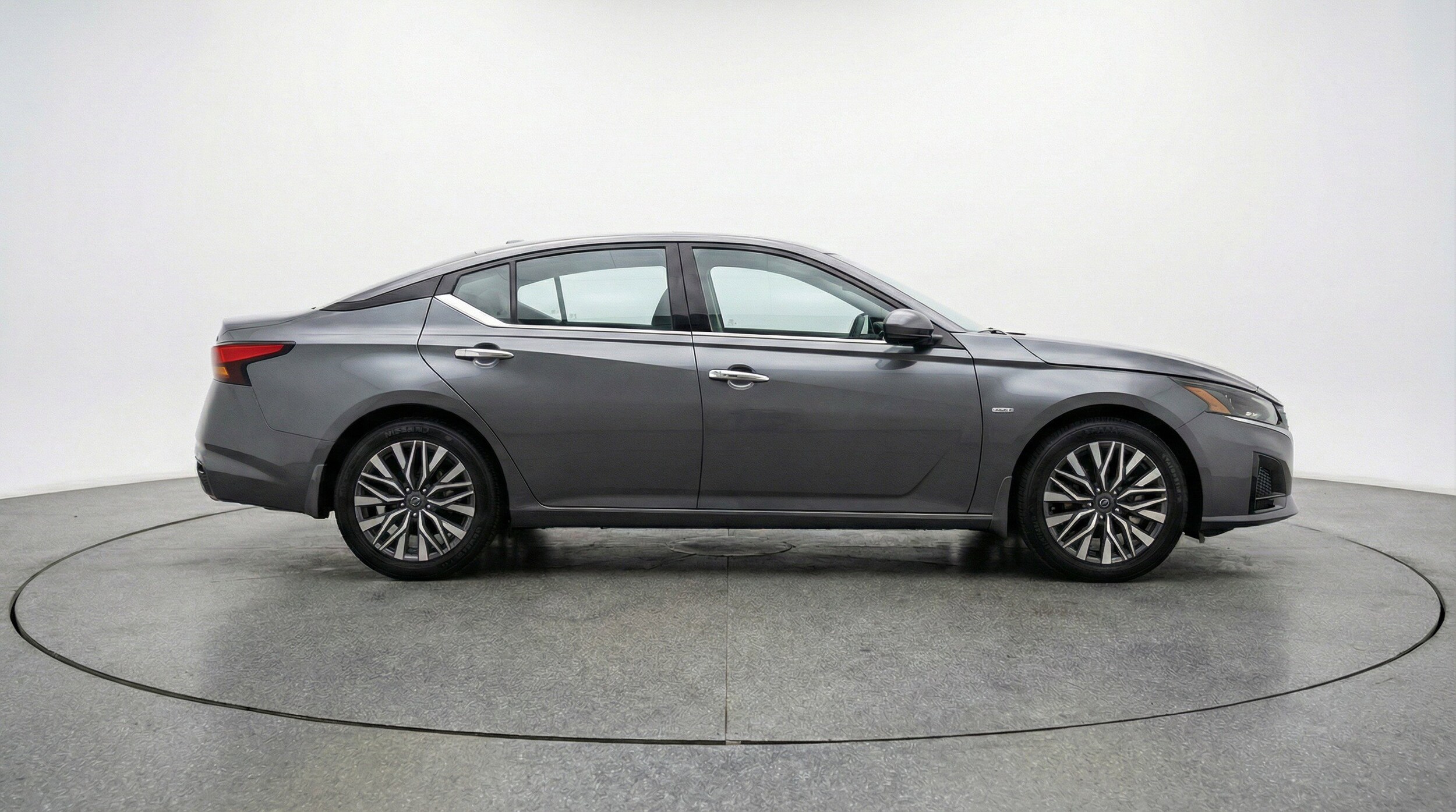 Thumbnail: 2025 Nissan Altima - 11