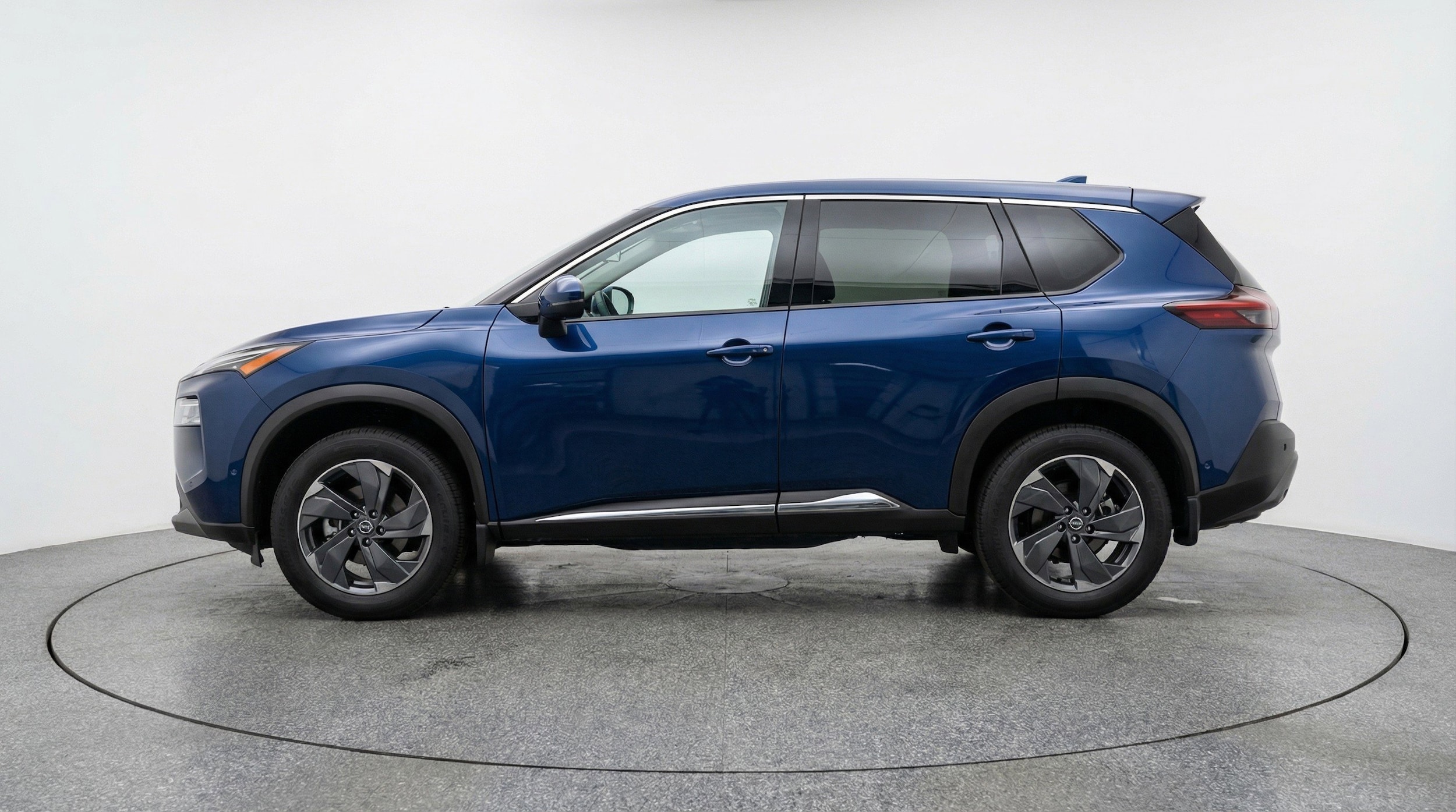 Thumbnail: 2025 Nissan Rogue - 5