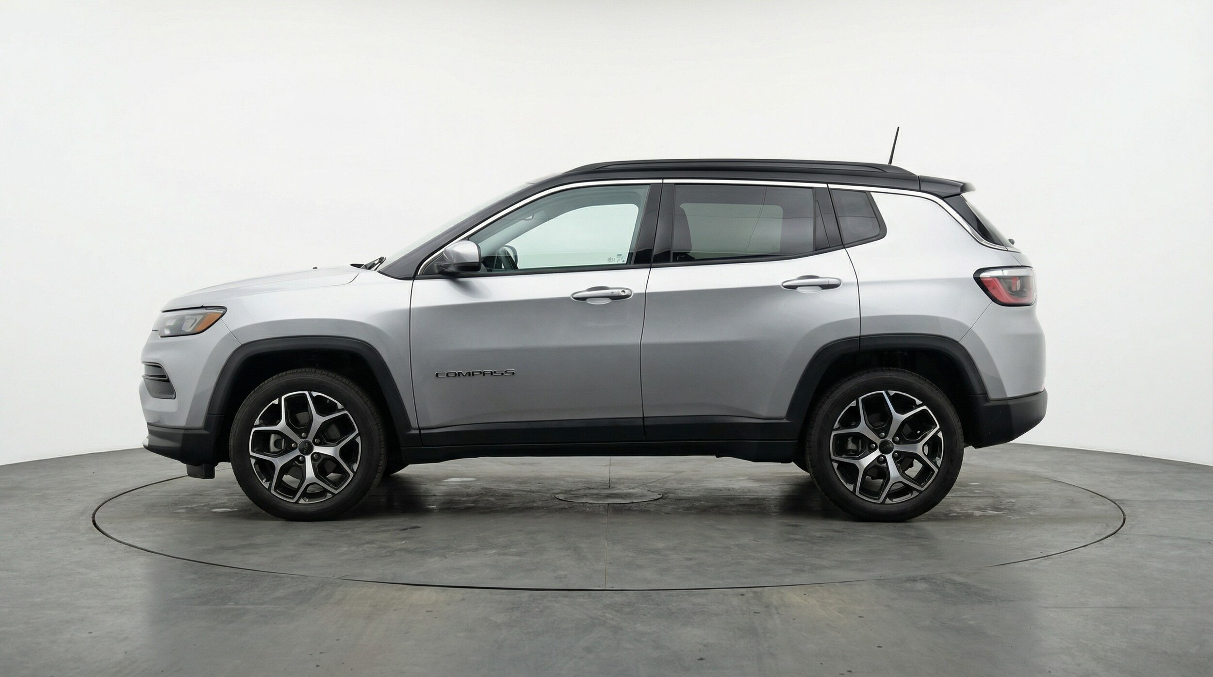 Thumbnail: 2025 Jeep Compass - 4