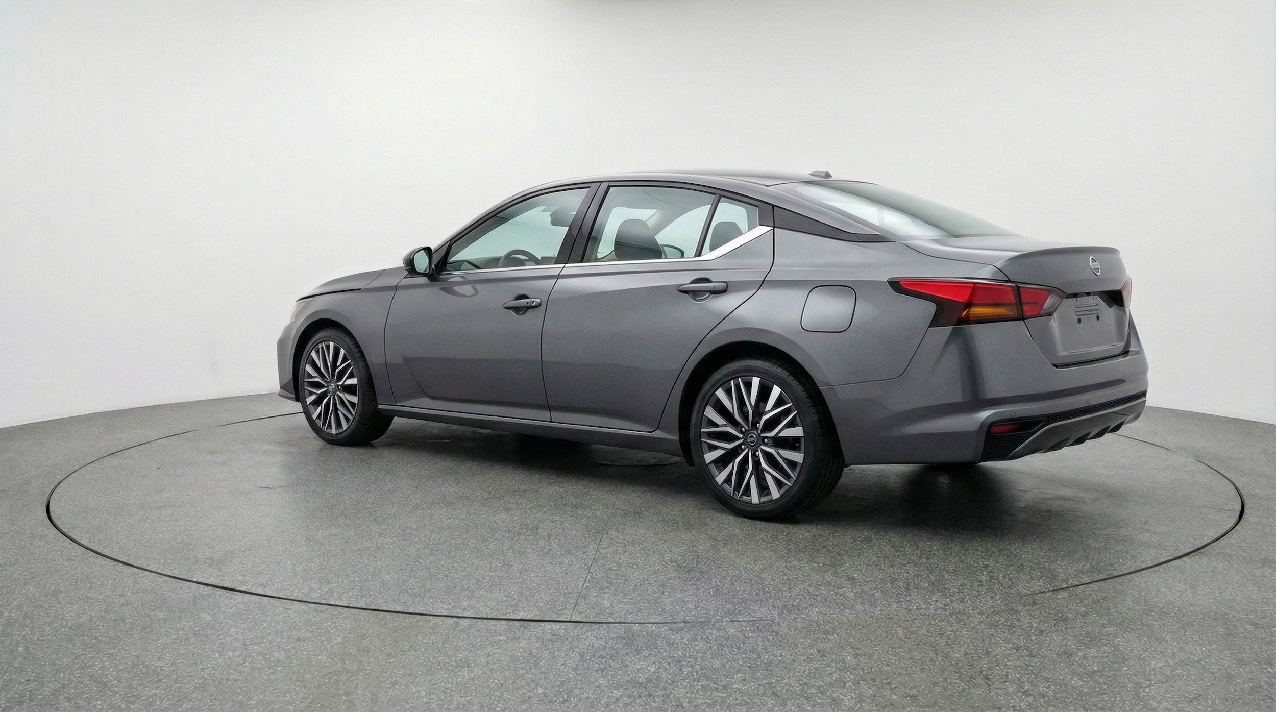 Thumbnail: 2025 Nissan Altima - 6