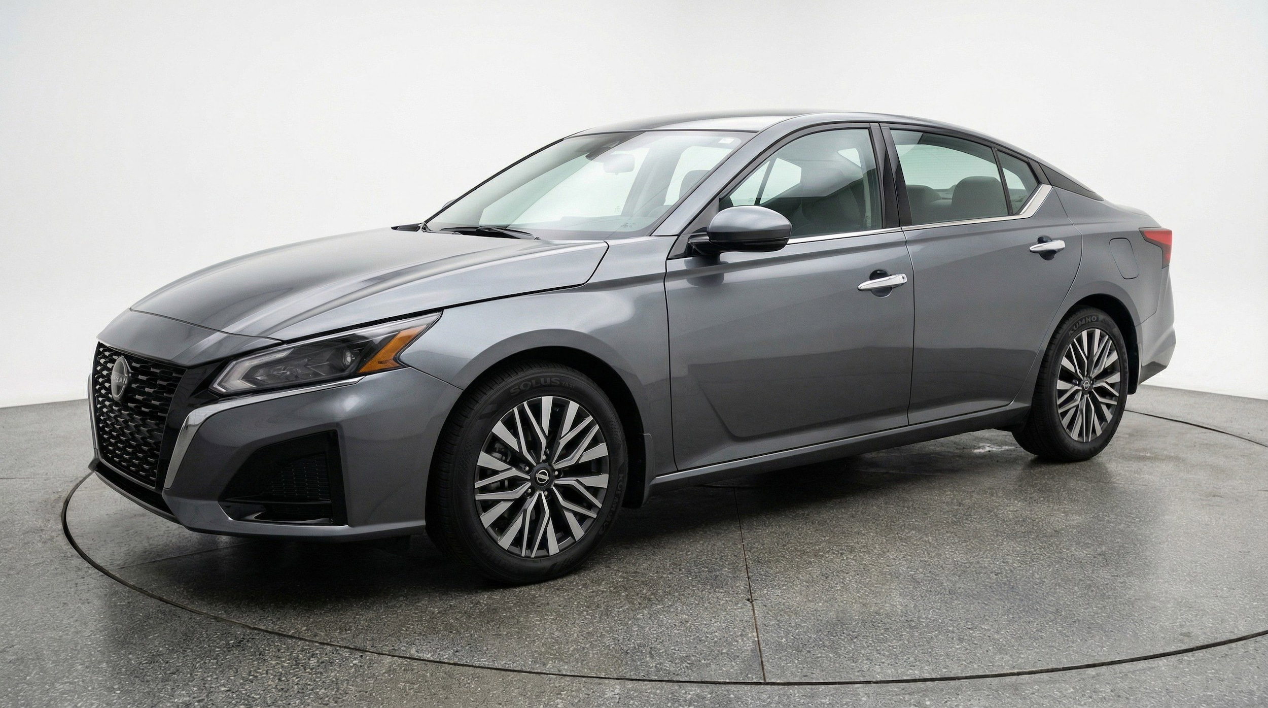 Thumbnail: 2025 Nissan Altima - 3