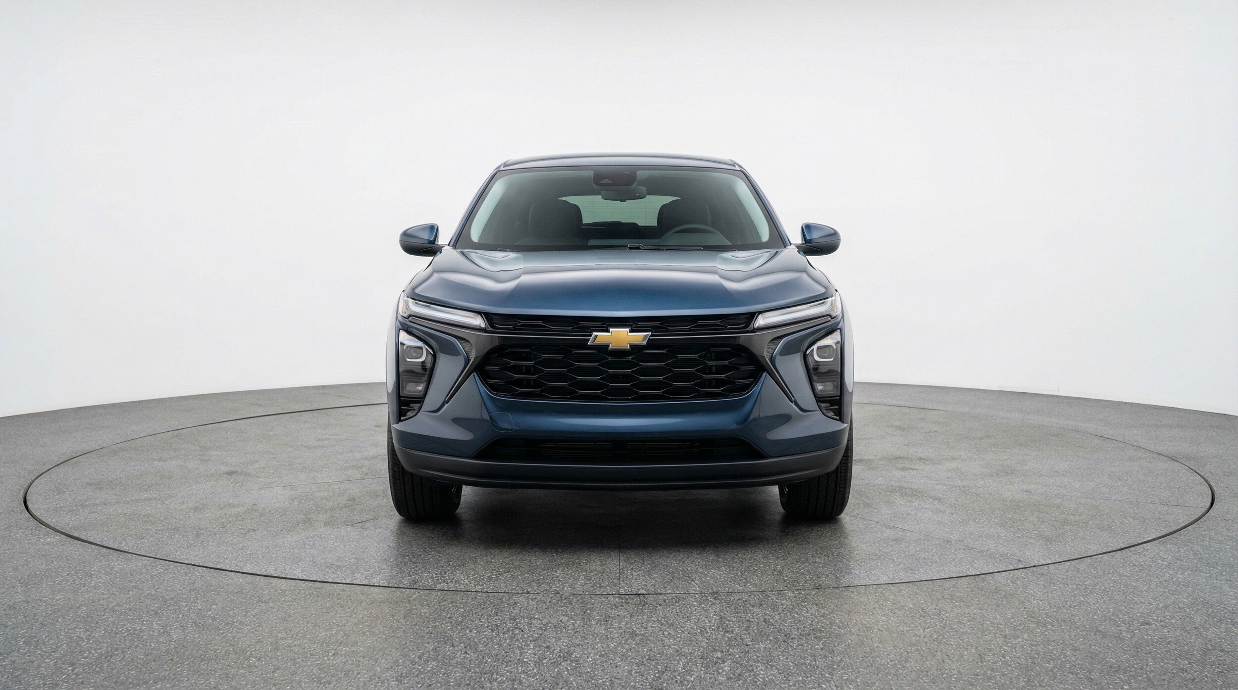 Thumbnail: 2025 Chevrolet Trax - 2