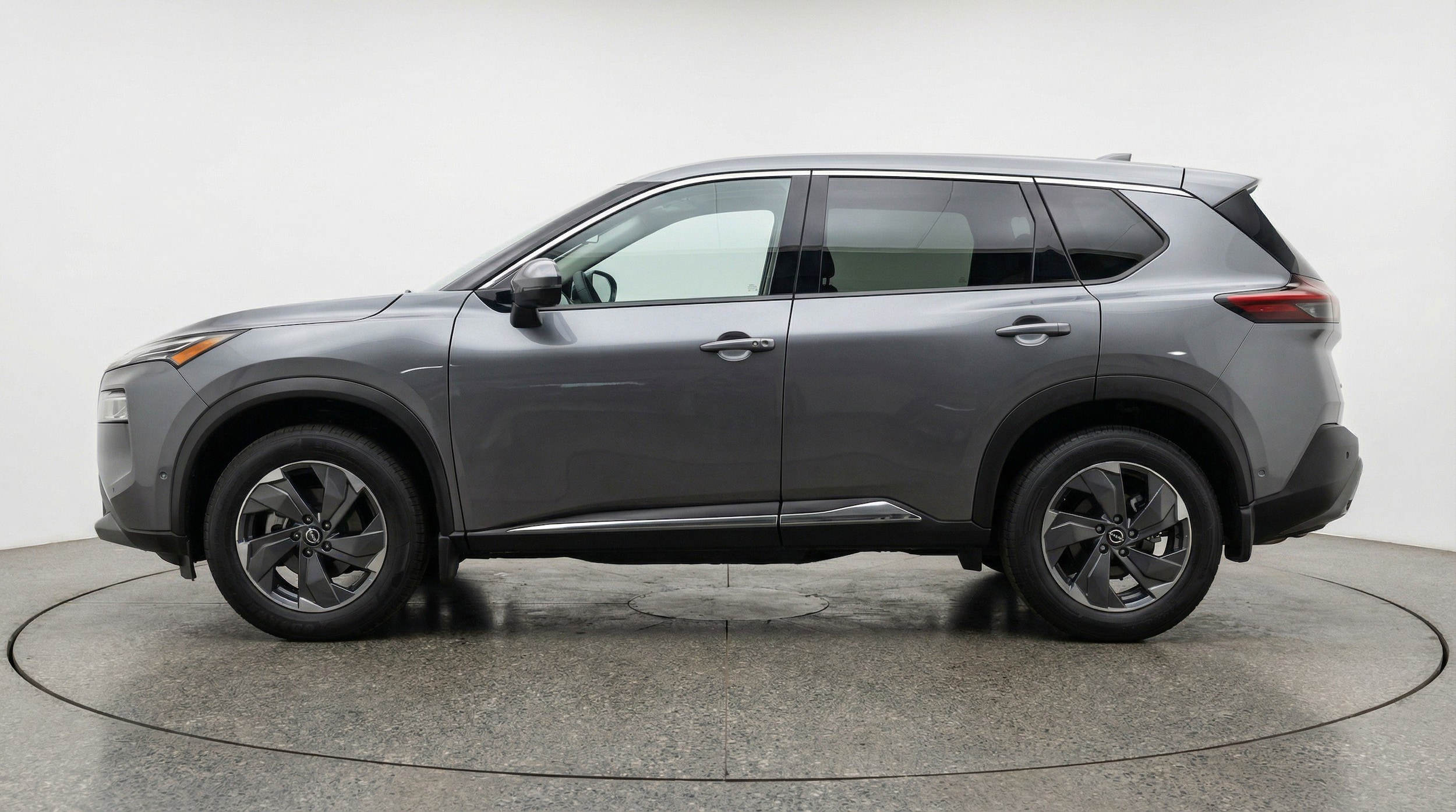 Thumbnail: 2025 Nissan Rogue - 5