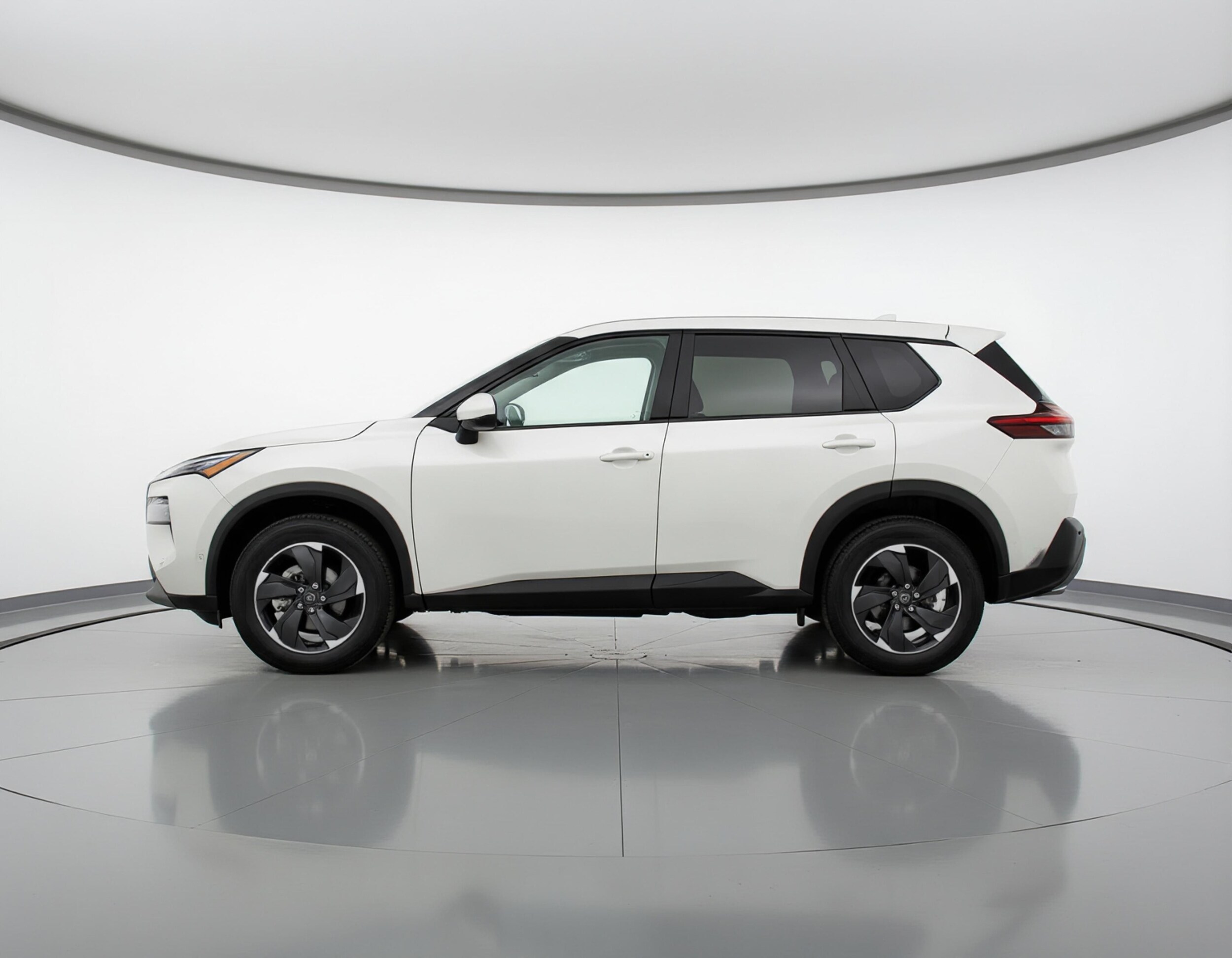 Thumbnail: 2025 Nissan Rogue - 4