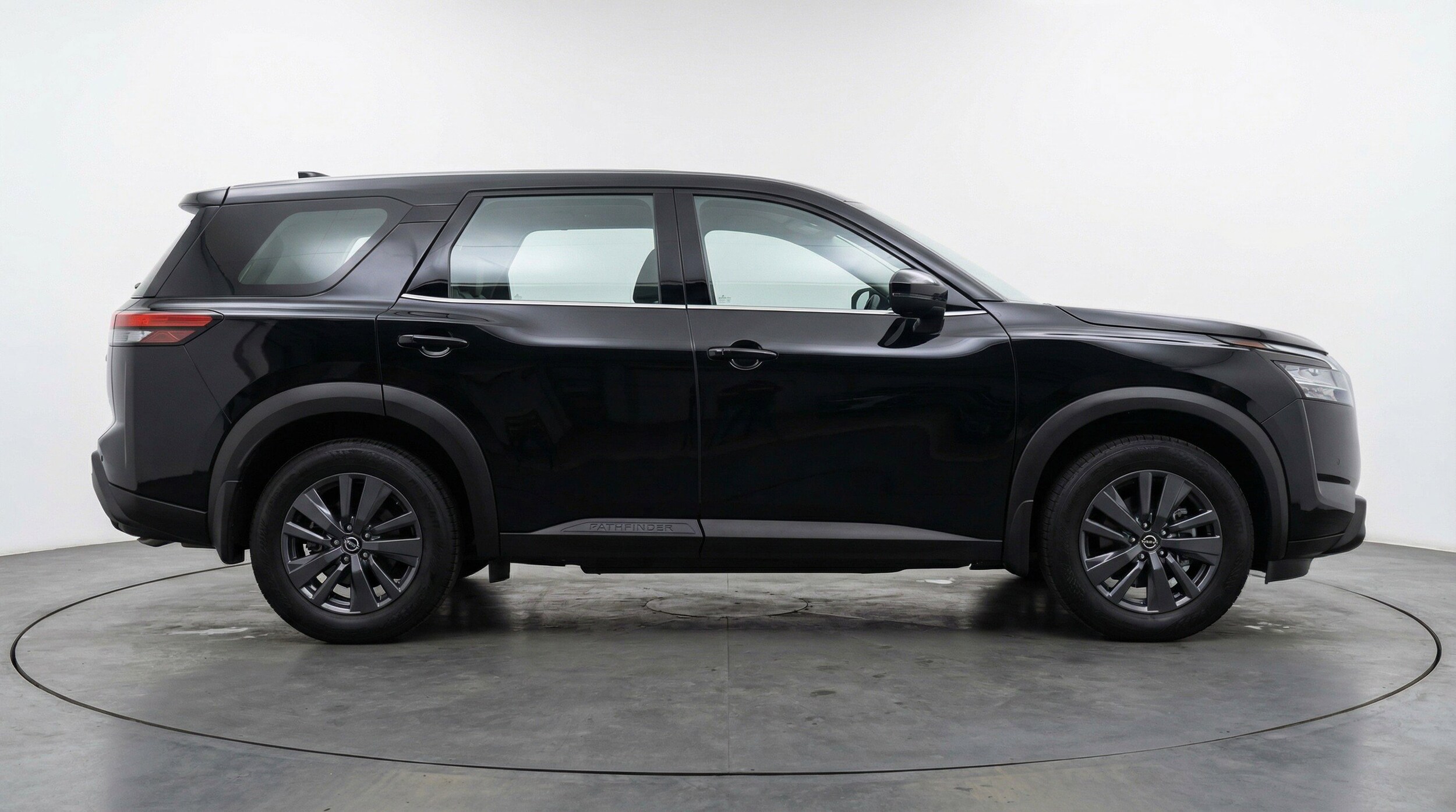 Thumbnail: 2025 Nissan Pathfinder - 11