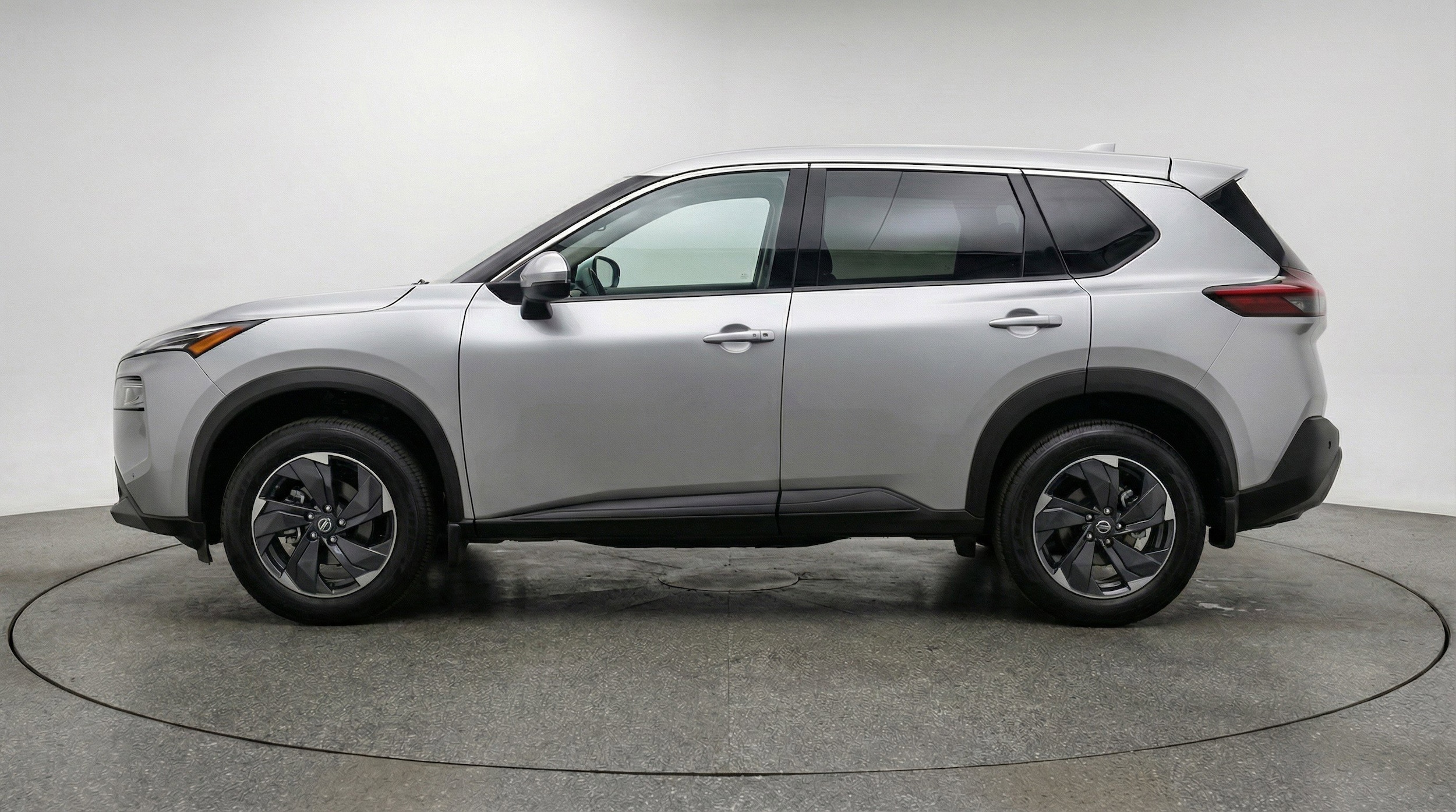 Thumbnail: 2025 Nissan Rogue - 5