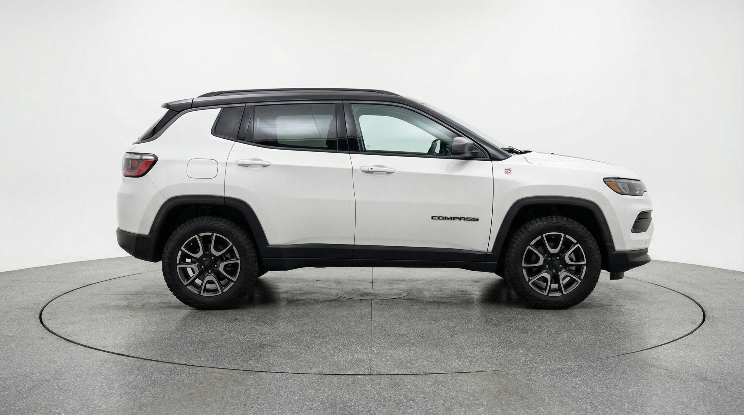 Thumbnail: 2025 Jeep Compass - 11