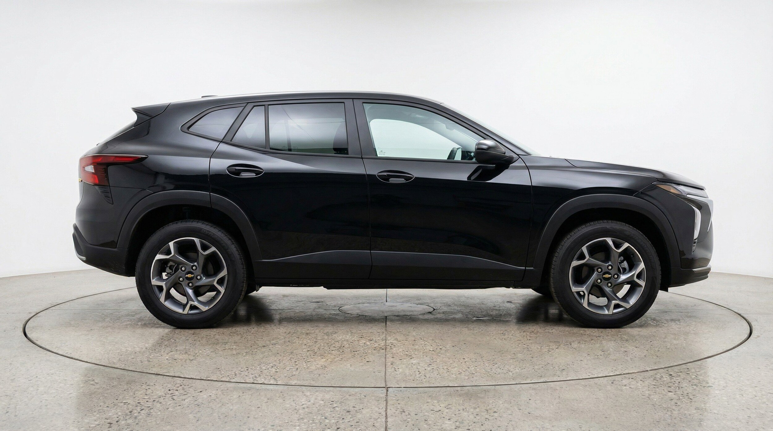 Thumbnail: 2025 Chevrolet Trax - 11