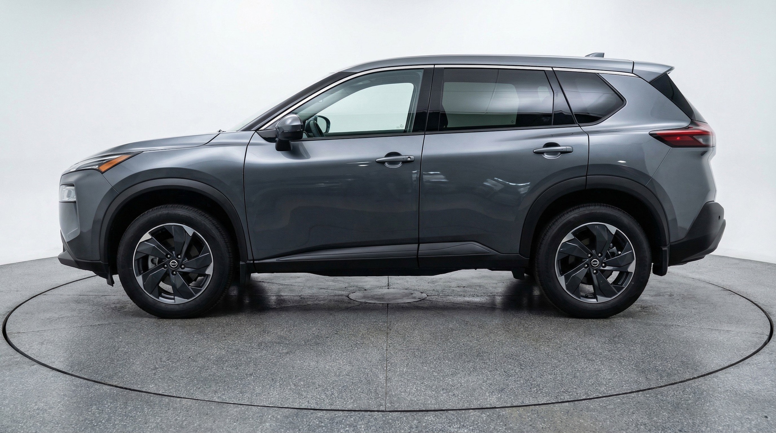 Thumbnail: 2025 Nissan Rogue - 5